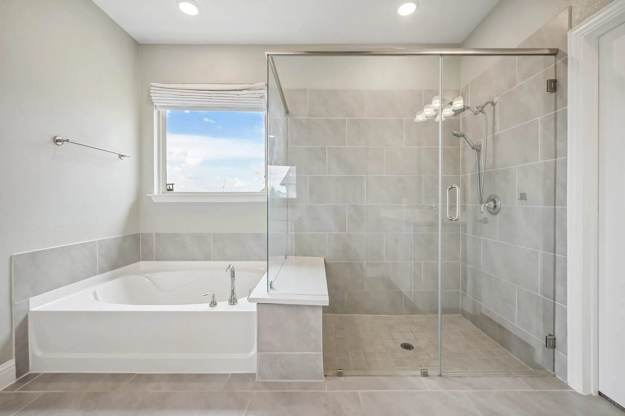 Single Family Residence For Sale in Denton County , 308 Magnolia Street, Oak Point, Texas 75068, 4 Bedroom, 3 Bathroom, 3 Garage spaces, 3,089 Sqft, built in 2021, Price $610,000, mls#21335504, Real Estate Agent in Oak Point, Homes For Sale in Denton county, Homes For Sale in Oak Point, Realtor in Oak Point Texas, Real Estate Brokerage Independent Realty Texas, Luminita Cordes Realtor