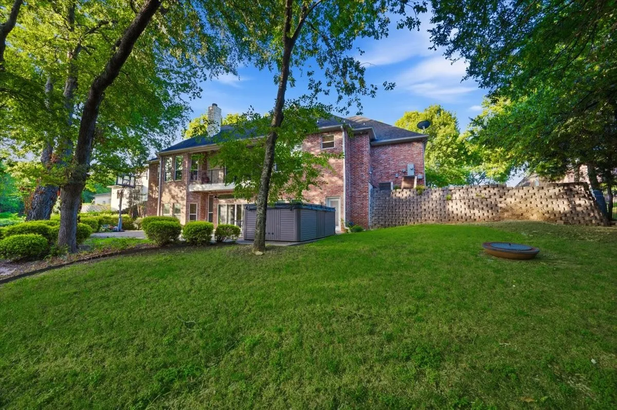 Single Family Residence For Sale in Dallas County , 2643 Creekwood Drive, Cedar Hill, Texas 75104, 3 Bedroom, 4 Bathroom, 3 Garage spaces, 3,508 Sqft, built in 2003, mls#21335559, Real Estate Agent in Cedar Hill, Homes For Sale in Dallas county, Homes For Sale in Cedar Hill, Realtor in Cedar Hill Texas, Real Estate Brokerage Independent Realty Texas, Luminita Cordes Realtor