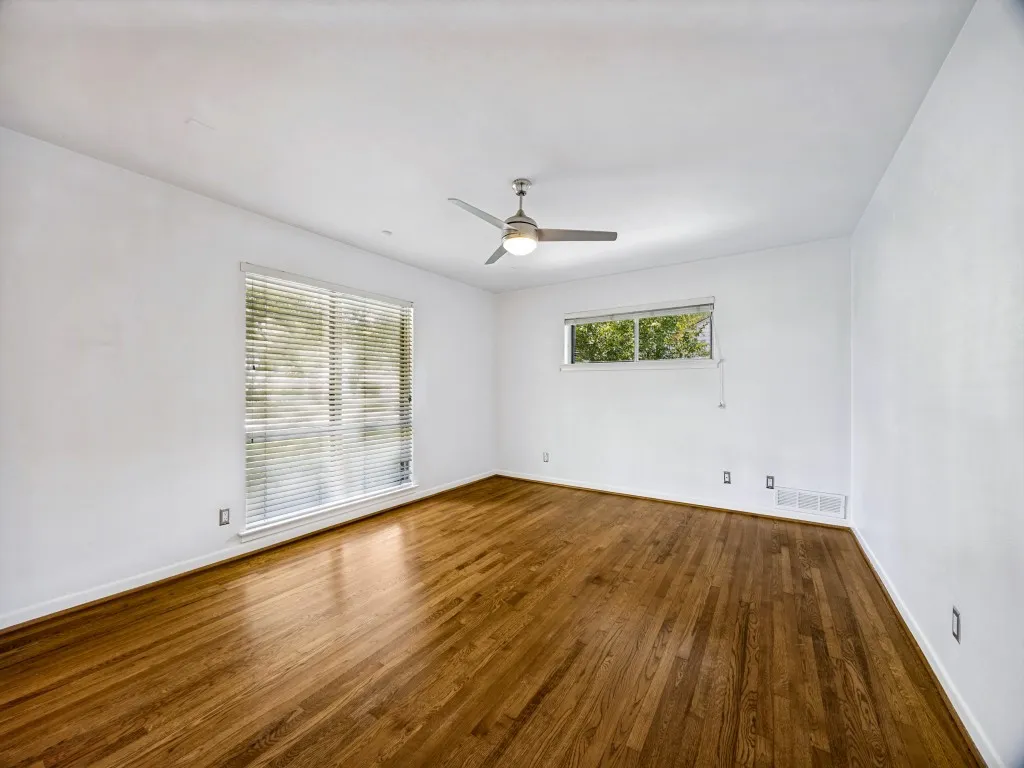 Single Family Residence For Rent in Dallas County , 5938 Willow Lane, Dallas, Texas 75230, 3 Bedroom, 3 Bathroom, 2 Garage spaces, 2,116 Sqft, built in 1959, mls#21330381, Real Estate Agent in Dallas, Homes For Rent in Dallas county, Homes For Rent in Dallas, Realtor in Dallas Texas, Real Estate Brokerage Independent Realty Texas, Luminita Cordes Realtor