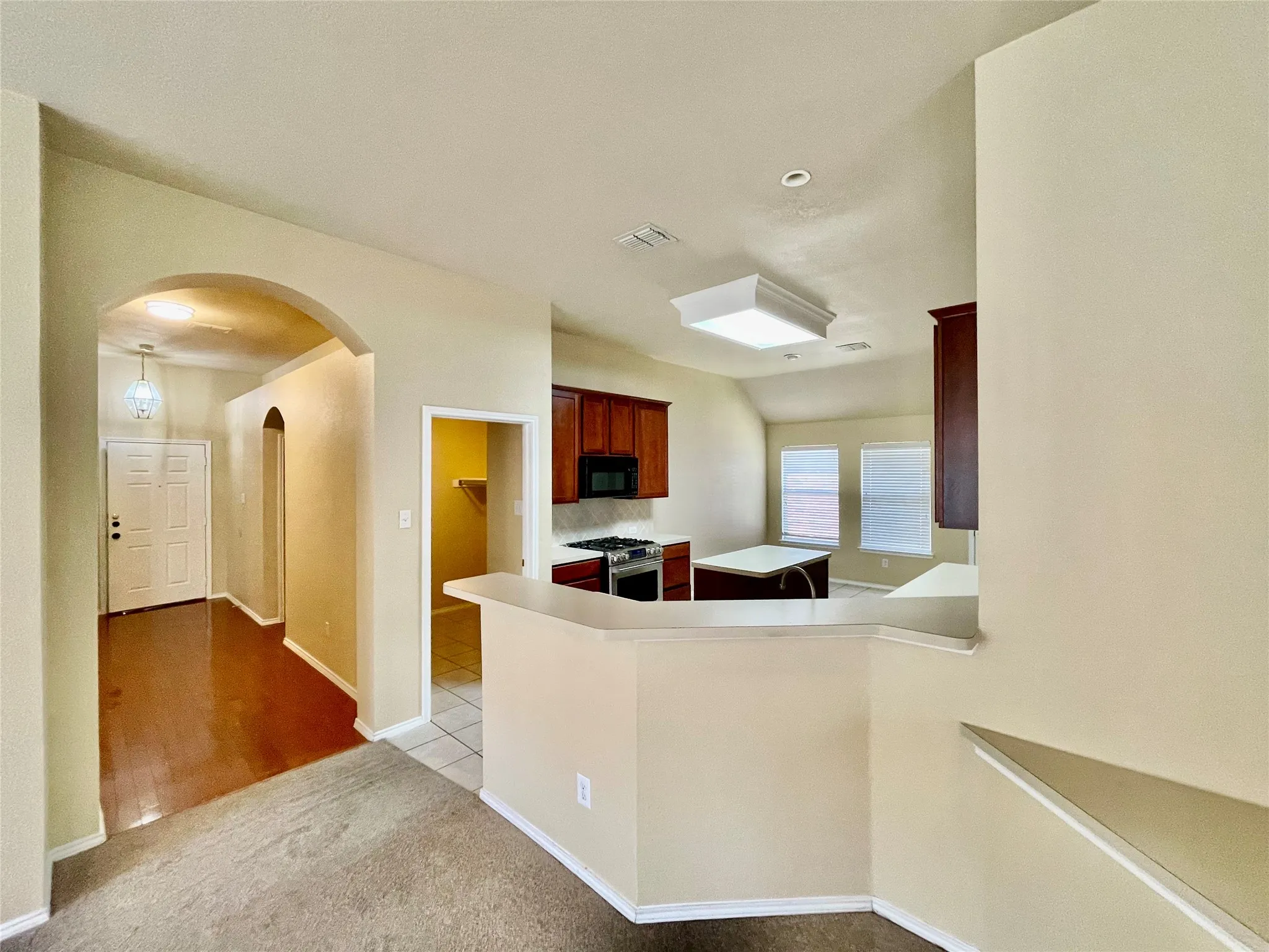 Single Family Residence For Rent in Collin County , 1535 Silver Spur Drive, Allen, Texas 75002, 3 Bedroom, 2 Bathroom, 2 Garage spaces, 1,843 Sqft, built in 2003, mls#21335666, Real Estate Agent in Allen, Homes For Rent in Collin county, Homes For Rent in Allen, Realtor in Allen Texas, Real Estate Brokerage Independent Realty Texas, Luminita Cordes Realtor