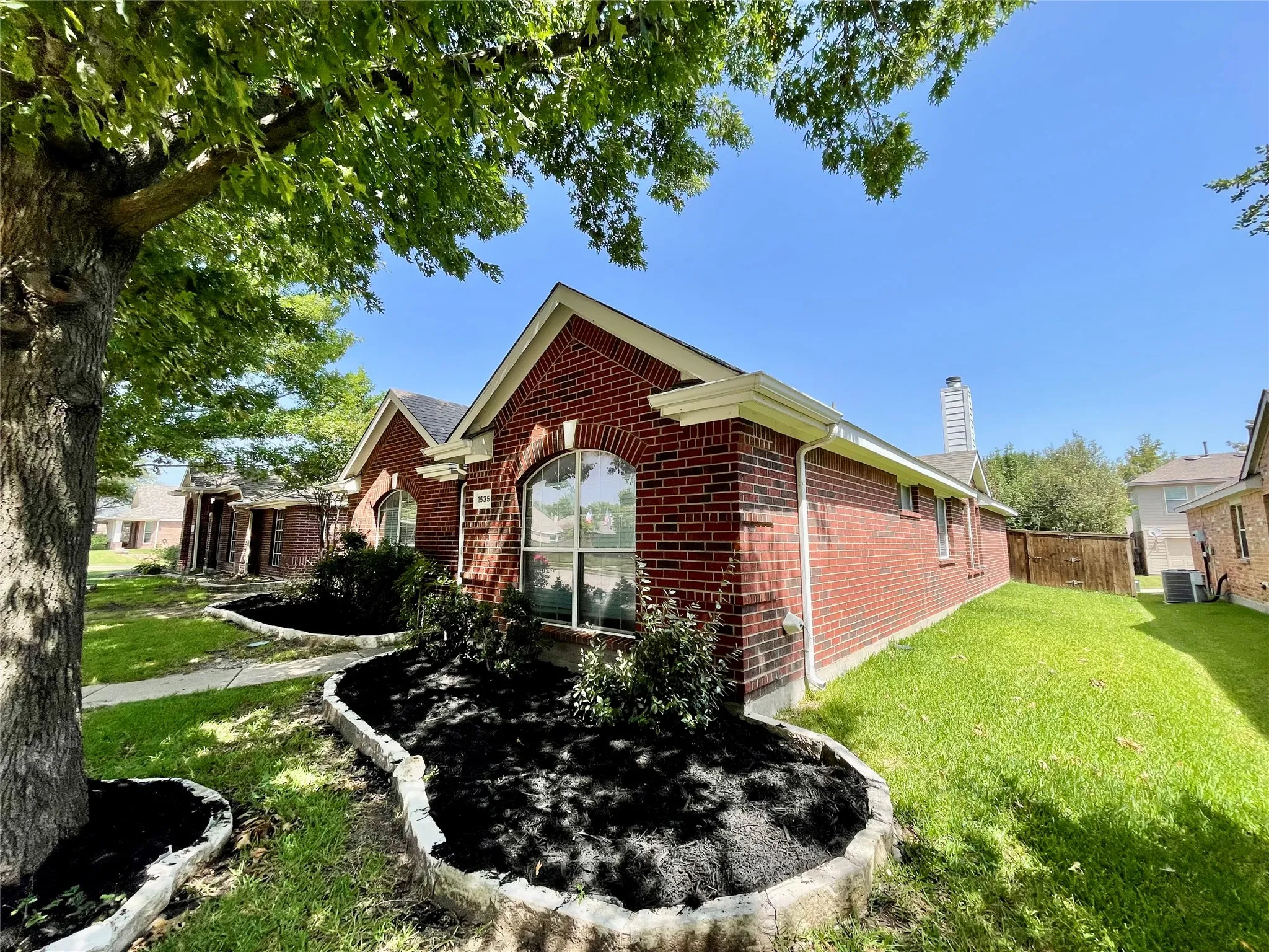 Single Family Residence For Rent in Collin County , 1535 Silver Spur Drive, Allen, Texas 75002, 3 Bedroom, 2 Bathroom, 2 Garage spaces, 1,843 Sqft, built in 2003, mls#21335666, Real Estate Agent in Allen, Homes For Rent in Collin county, Homes For Rent in Allen, Realtor in Allen Texas, Real Estate Brokerage Independent Realty Texas, Luminita Cordes Realtor