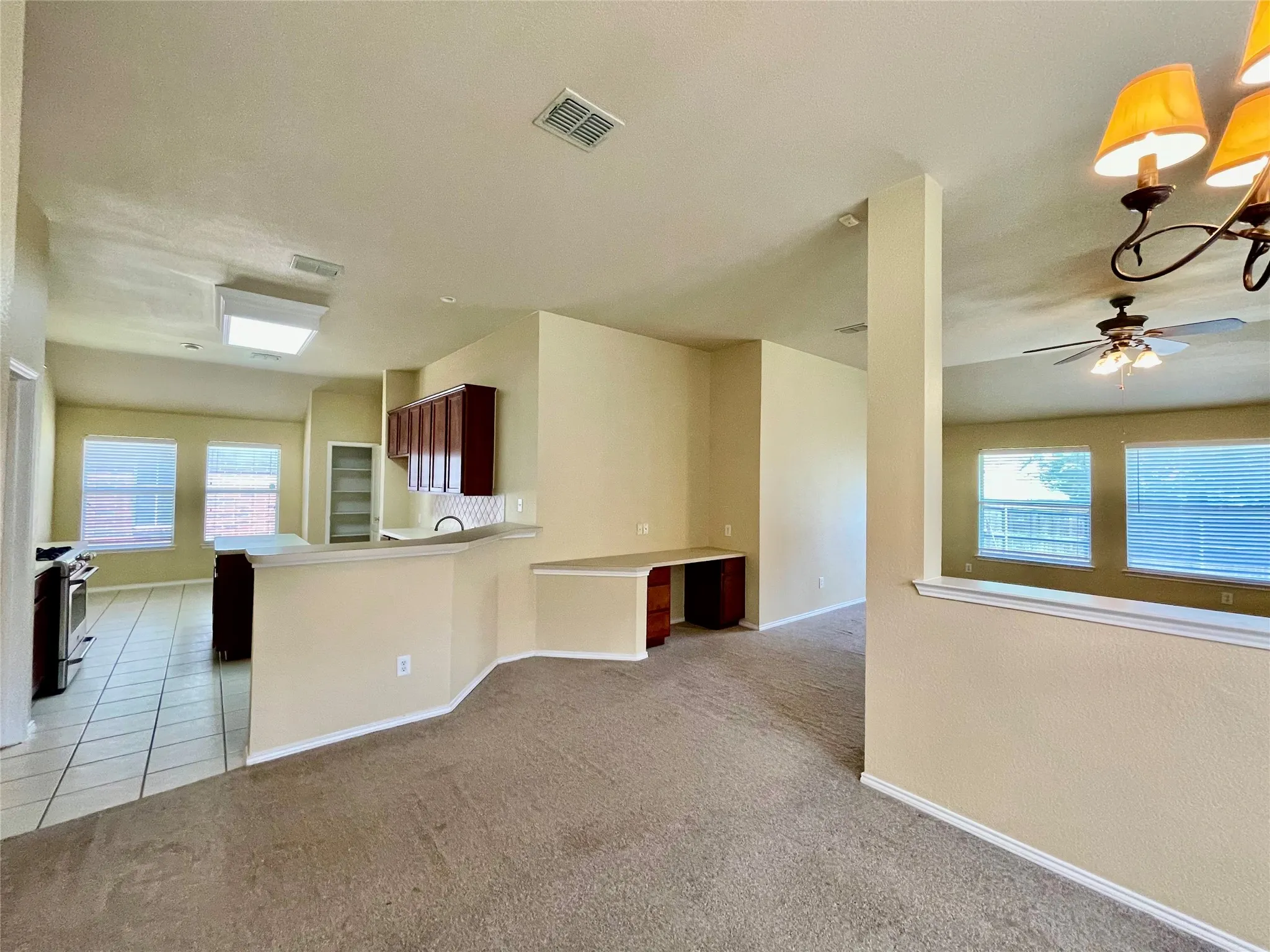 Single Family Residence For Rent in Collin County , 1535 Silver Spur Drive, Allen, Texas 75002, 3 Bedroom, 2 Bathroom, 2 Garage spaces, 1,843 Sqft, built in 2003, mls#21335666, Real Estate Agent in Allen, Homes For Rent in Collin county, Homes For Rent in Allen, Realtor in Allen Texas, Real Estate Brokerage Independent Realty Texas, Luminita Cordes Realtor