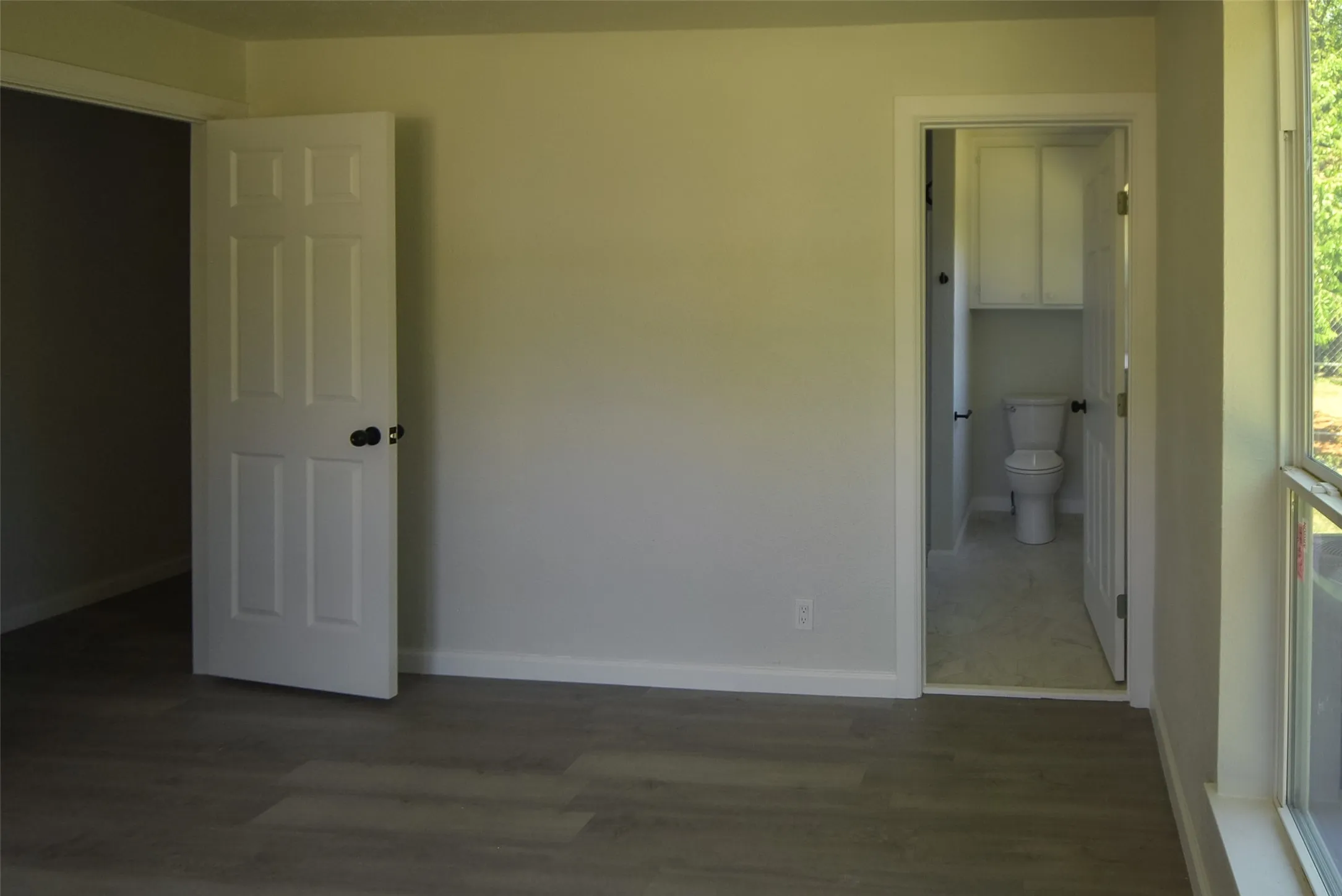 Single Family Residence For Rent in Somervell County , 403 N Gaither Street, Glen Rose, Texas 76043, 3 Bedroom, 2 Bathroom, Garage spaces, 1,472 Sqft, built in 0, mls#21335667, Real Estate Agent in Glen Rose, Homes For Rent in Somervell county, Homes For Rent in Glen Rose, Realtor in Glen Rose Texas, Real Estate Brokerage Independent Realty Texas, Luminita Cordes Realtor