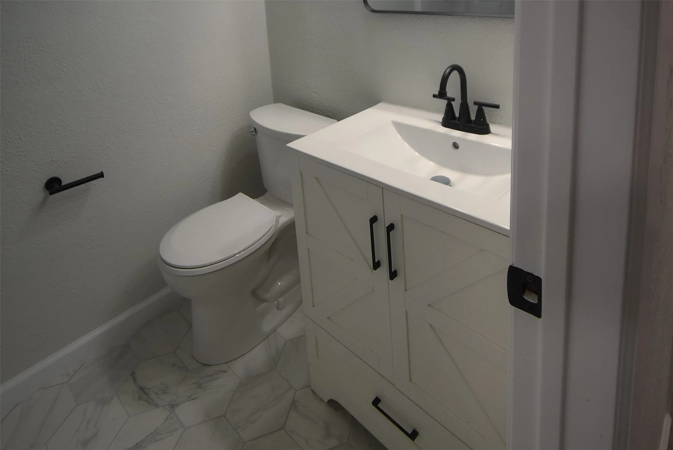 Single Family Residence For Rent in Somervell County , 403 N Gaither Street, Glen Rose, Texas 76043, 3 Bedroom, 2 Bathroom, Garage spaces, 1,472 Sqft, built in 0, mls#21335667, Real Estate Agent in Glen Rose, Homes For Rent in Somervell county, Homes For Rent in Glen Rose, Realtor in Glen Rose Texas, Real Estate Brokerage Independent Realty Texas, Luminita Cordes Realtor