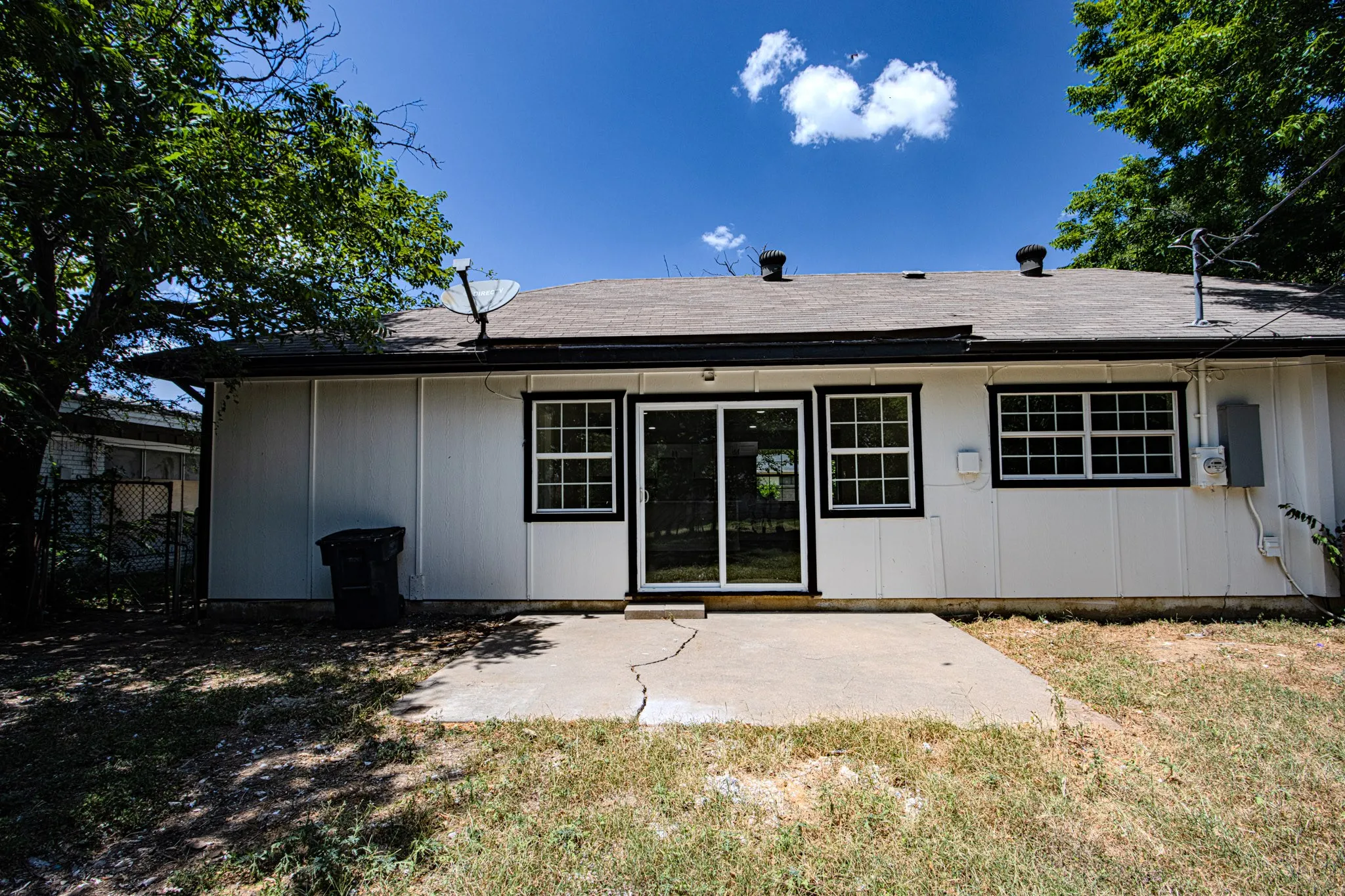 Single Family Residence For Sale in Tarrant County , 4608 Reed Street, Fort Worth, Texas 76119, 3 Bedroom, 2 Bathroom, Garage spaces, 1,050 Sqft, built in 1958, mls#21335012, Real Estate Agent in Fort Worth, Homes For Sale in Tarrant county, Homes For Sale in Fort Worth, Realtor in Fort Worth Texas, Real Estate Brokerage Independent Realty Texas, Luminita Cordes Realtor