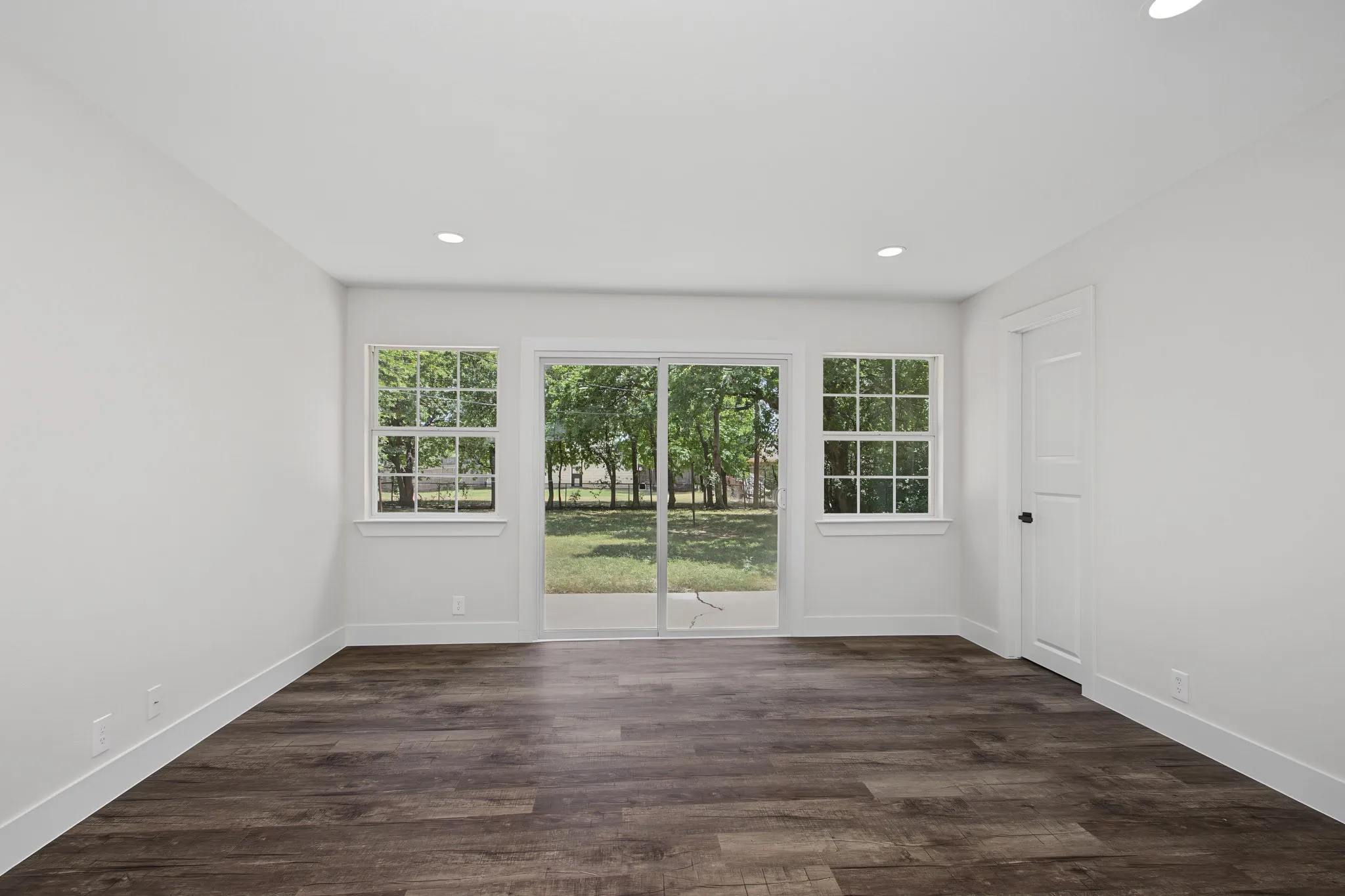 Single Family Residence For Sale in Tarrant County , 4608 Reed Street, Fort Worth, Texas 76119, 3 Bedroom, 2 Bathroom, Garage spaces, 1,050 Sqft, built in 1958, mls#21335012, Real Estate Agent in Fort Worth, Homes For Sale in Tarrant county, Homes For Sale in Fort Worth, Realtor in Fort Worth Texas, Real Estate Brokerage Independent Realty Texas, Luminita Cordes Realtor