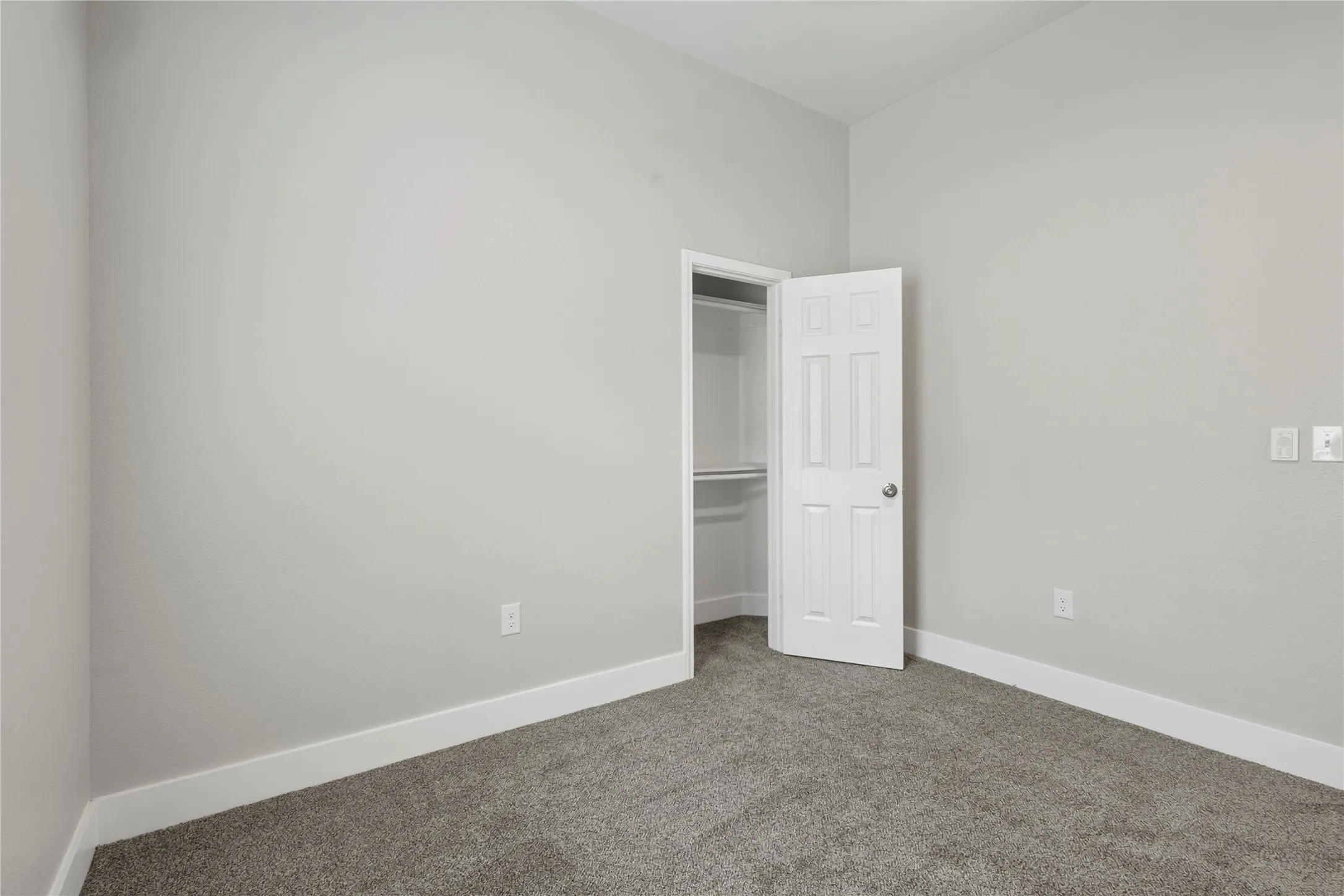 Single Family Residence For Sale in Fannin County , 401 S 4th Street, Bonham, Texas 75418, 4 Bedroom, 2 Bathroom, 2 Garage spaces, 1,526 Sqft, built in 2026, Price $295,000, mls#21335685, Real Estate Agent in Bonham, Homes For Sale in Fannin county, Homes For Sale in Bonham, Realtor in Bonham Texas, Real Estate Brokerage Independent Realty Texas, Luminita Cordes Realtor