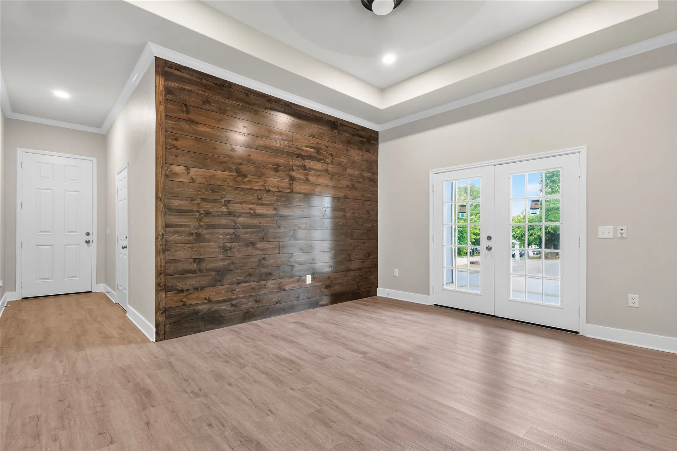 Single Family Residence For Sale in Fannin County , 401 S 4th Street, Bonham, Texas 75418, 4 Bedroom, 2 Bathroom, 2 Garage spaces, 1,526 Sqft, built in 2026, Price $295,000, mls#21335685, Real Estate Agent in Bonham, Homes For Sale in Fannin county, Homes For Sale in Bonham, Realtor in Bonham Texas, Real Estate Brokerage Independent Realty Texas, Luminita Cordes Realtor