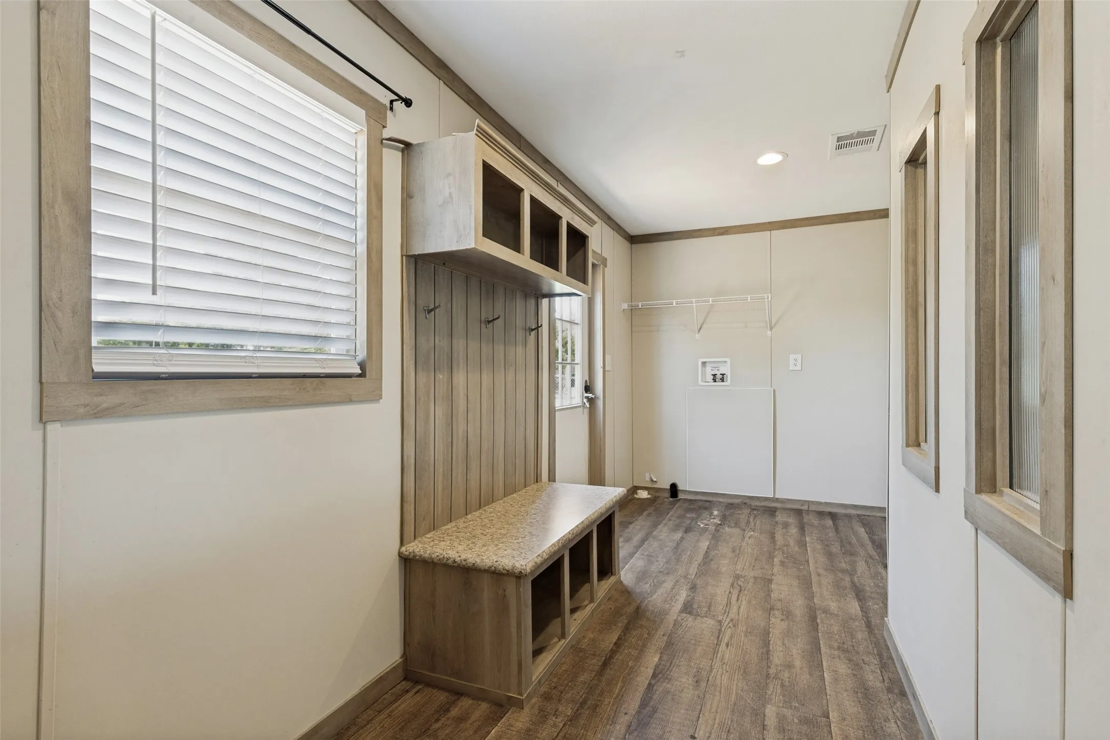 Mobile Home For Sale in Cooke County , 4445 County Road 136, Whitesboro, Texas 76273, 4 Bedroom, 2 Bathroom, 2 Garage spaces, 2,108 Sqft, built in 2021, mls#21335688, Real Estate Agent in Whitesboro, Homes For Sale in Cooke county, Homes For Sale in Whitesboro, Realtor in Whitesboro Texas, Real Estate Brokerage Independent Realty Texas, Luminita Cordes Realtor