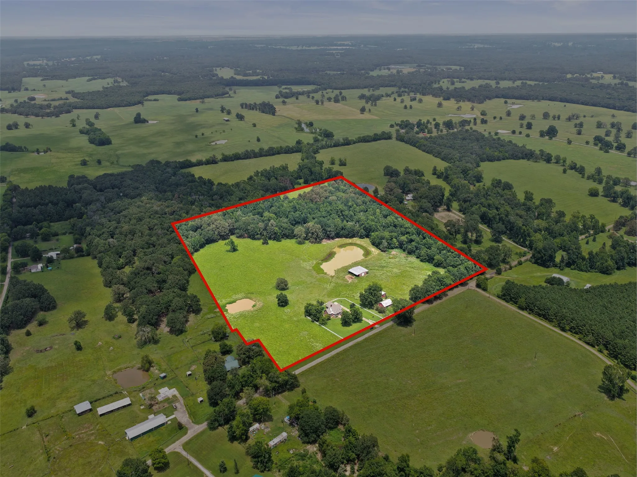 Farm For Sale in Titus County , 2199 County Rd 3150, Cookville, Texas 75558, 4 Bedrooms, 3 Bathrooms, 2 Garage spaces, 3,035 Sqft, built in 1992, Price $1,050,000, mls#21335647, Real Estate Agent in Cookville, Homes For Sale in Titus county, Homes For Sale in Cookville, Realtor in Cookville Texas, Real Estate Brokerage Independent Realty Texas, Luminita Cordes Realtor