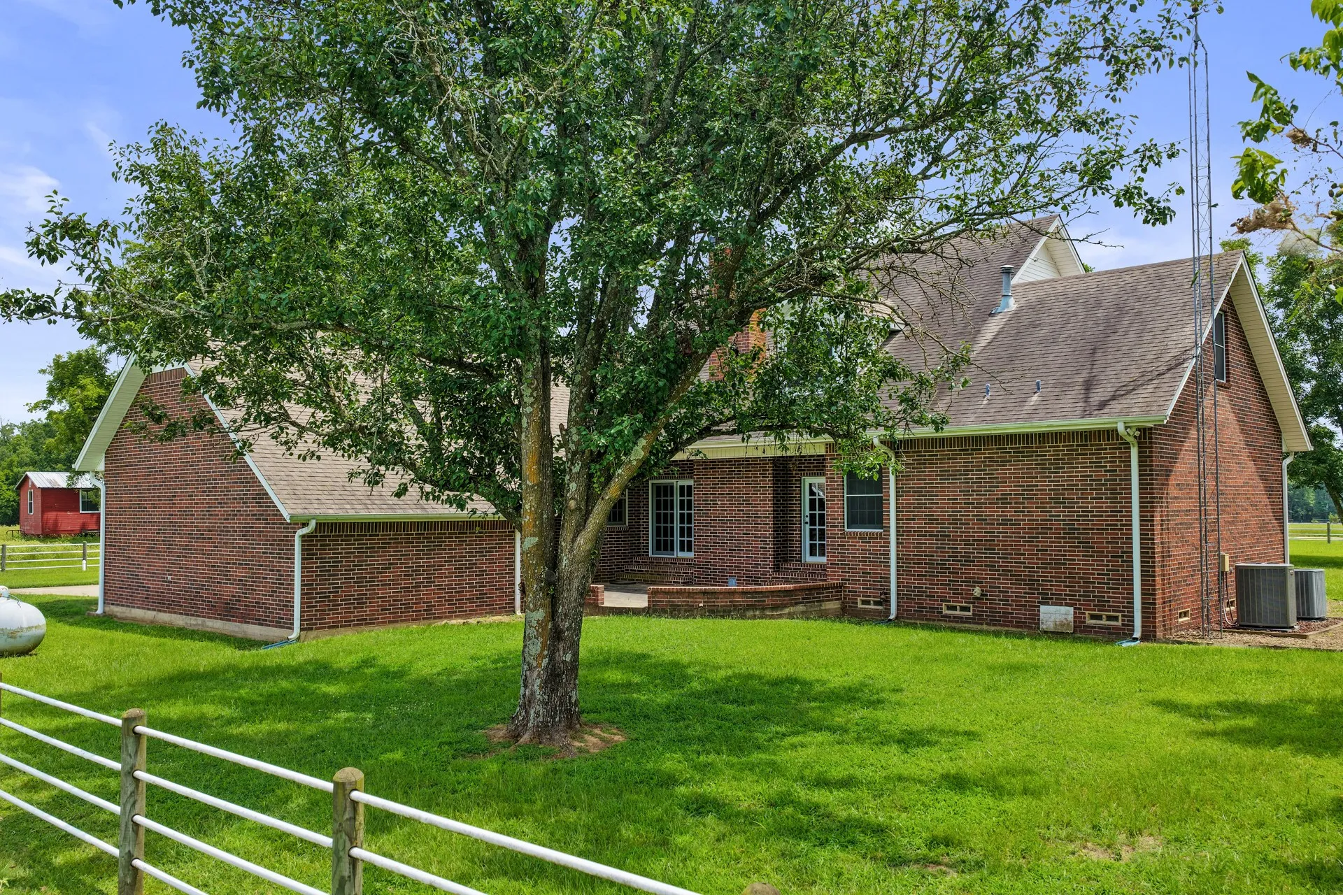 Farm For Sale in Titus County , 2199 County Rd 3150, Cookville, Texas 75558, 4 Bedrooms, 3 Bathrooms, 2 Garage spaces, 3,035 Sqft, built in 1992, Price $1,050,000, mls#21335647, Real Estate Agent in Cookville, Homes For Sale in Titus county, Homes For Sale in Cookville, Realtor in Cookville Texas, Real Estate Brokerage Independent Realty Texas, Luminita Cordes Realtor