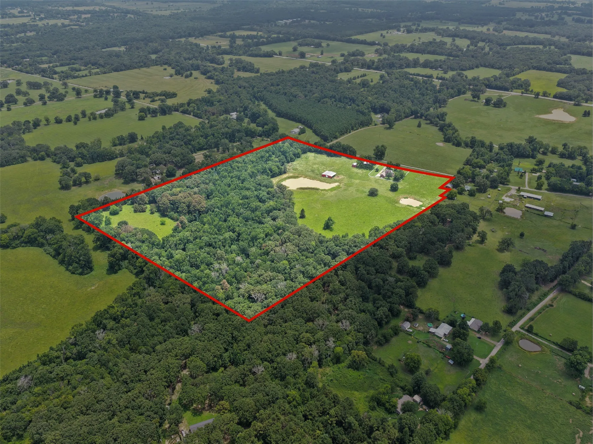 Farm For Sale in Titus County , 2199 County Rd 3150, Cookville, Texas 75558, 4 Bedrooms, 3 Bathrooms, 2 Garage spaces, 3,035 Sqft, built in 1992, Price $1,050,000, mls#21335647, Real Estate Agent in Cookville, Homes For Sale in Titus county, Homes For Sale in Cookville, Realtor in Cookville Texas, Real Estate Brokerage Independent Realty Texas, Luminita Cordes Realtor