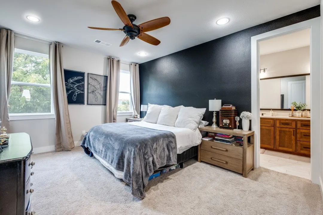 Single Family Residence For Rent in Dallas County , 1450 Elevado Drive, Dallas, Texas 75212, 3 Bedroom, 4 Bathroom, 2 Garage spaces, 2,237 Sqft, built in 2020, mls#21333145, Real Estate Agent in Dallas, Homes For Rent in Dallas county, Homes For Rent in Dallas, Realtor in Dallas Texas, Real Estate Brokerage Independent Realty Texas, Luminita Cordes Realtor