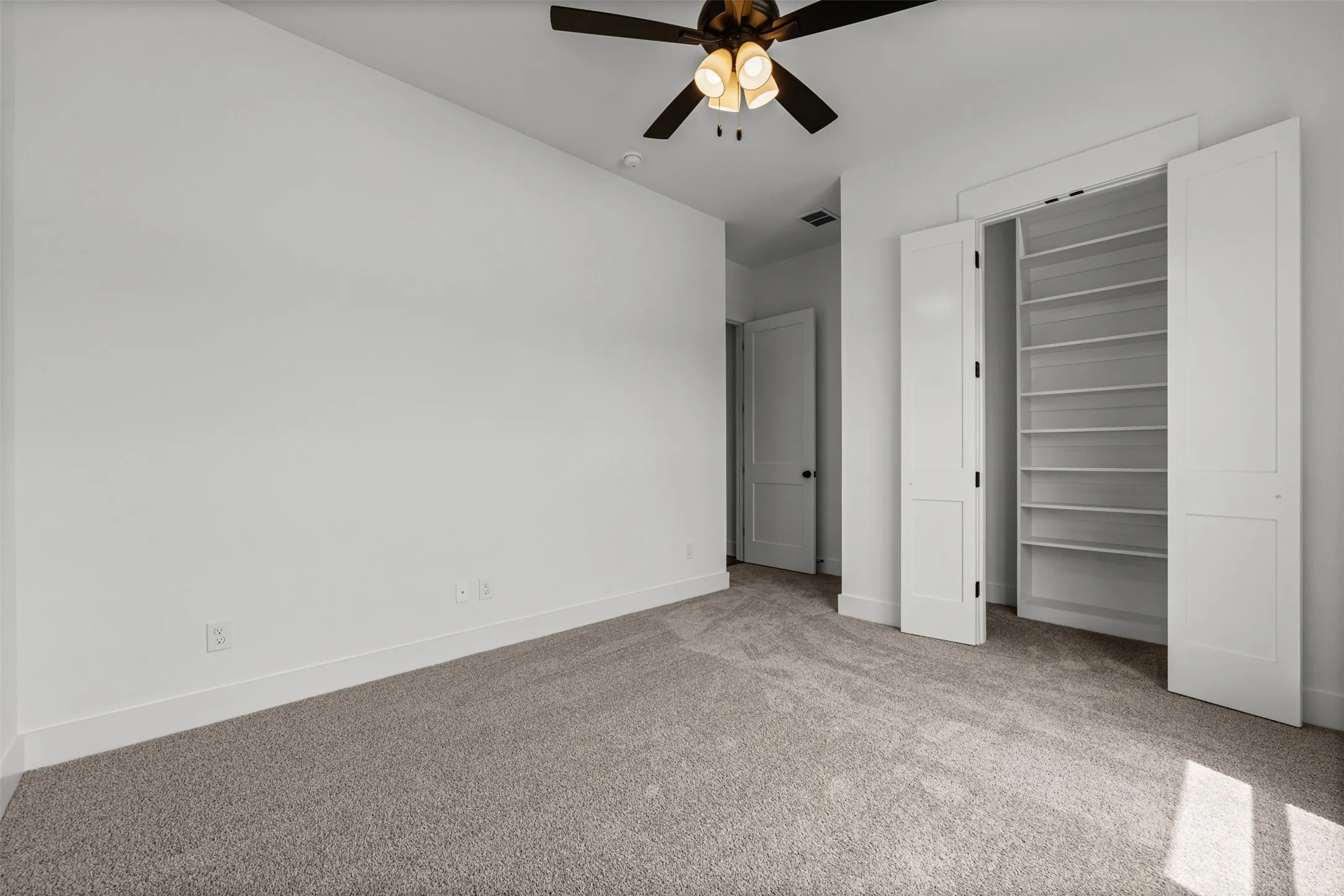 Single Family Residence For Sale in Ellis County , 1370 Carroll Moran Trail, Midlothian, Texas 76065, 4 Bedrooms, 3 Bathrooms, 2 Garage spaces, 2,502 Sqft, built in 2026, Price $685,000, mls#21326298, Real Estate Agent in Midlothian, Homes For Sale in Ellis county, Homes For Sale in Midlothian, Realtor in Midlothian Texas, Real Estate Brokerage Independent Realty Texas, Luminita Cordes Realtor
