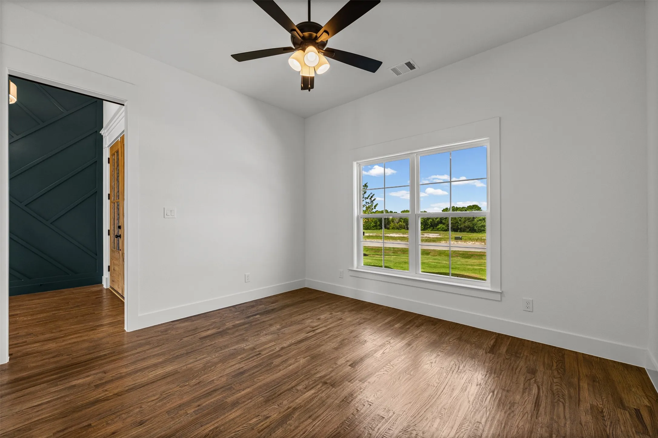 Single Family Residence For Sale in Ellis County , 1370 Carroll Moran Trail, Midlothian, Texas 76065, 4 Bedrooms, 3 Bathrooms, 2 Garage spaces, 2,502 Sqft, built in 2026, Price $685,000, mls#21326298, Real Estate Agent in Midlothian, Homes For Sale in Ellis county, Homes For Sale in Midlothian, Realtor in Midlothian Texas, Real Estate Brokerage Independent Realty Texas, Luminita Cordes Realtor