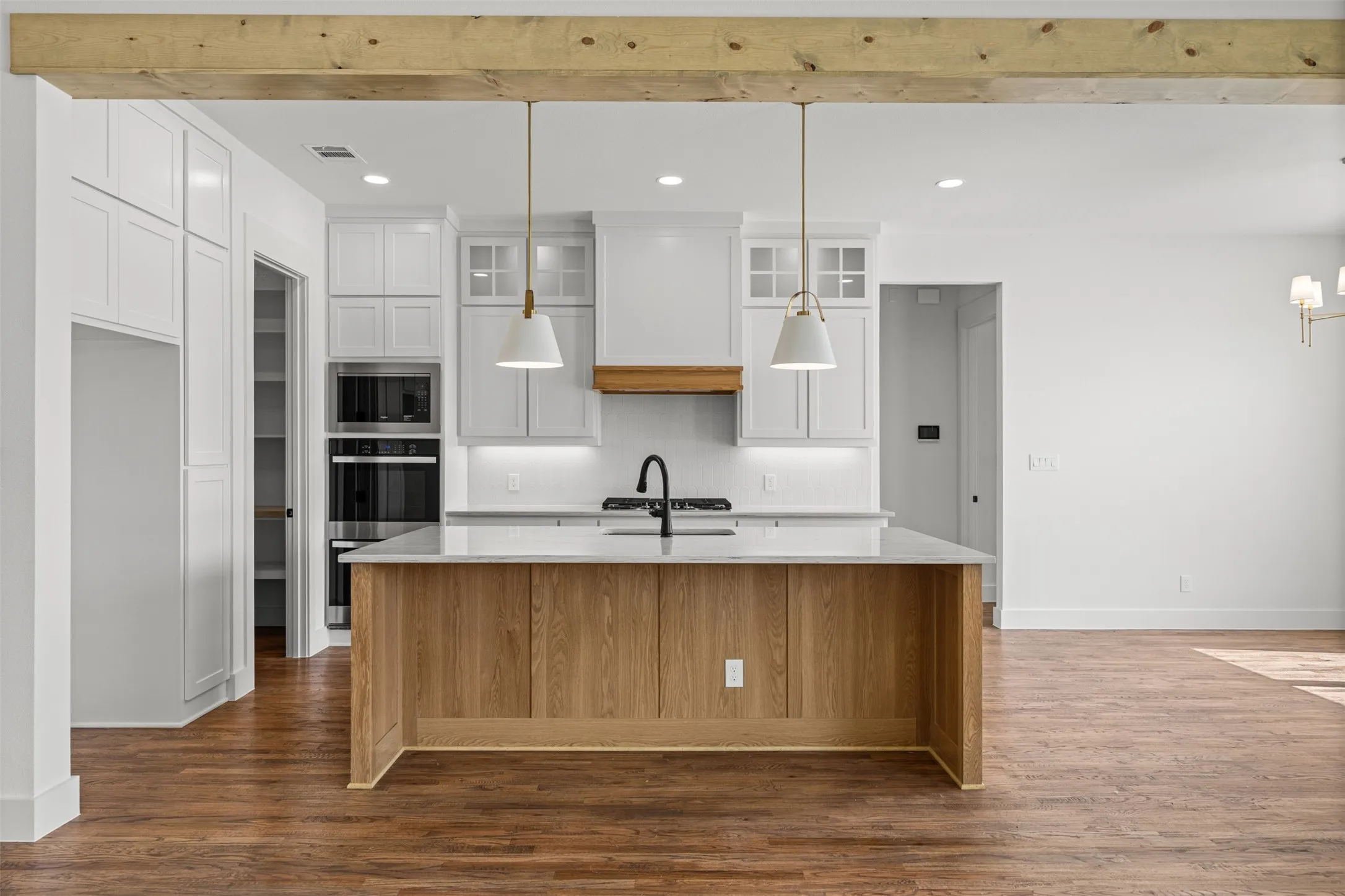 Single Family Residence For Sale in Ellis County , 1370 Carroll Moran Trail, Midlothian, Texas 76065, 4 Bedrooms, 3 Bathrooms, 2 Garage spaces, 2,502 Sqft, built in 2026, Price $685,000, mls#21326298, Real Estate Agent in Midlothian, Homes For Sale in Ellis county, Homes For Sale in Midlothian, Realtor in Midlothian Texas, Real Estate Brokerage Independent Realty Texas, Luminita Cordes Realtor