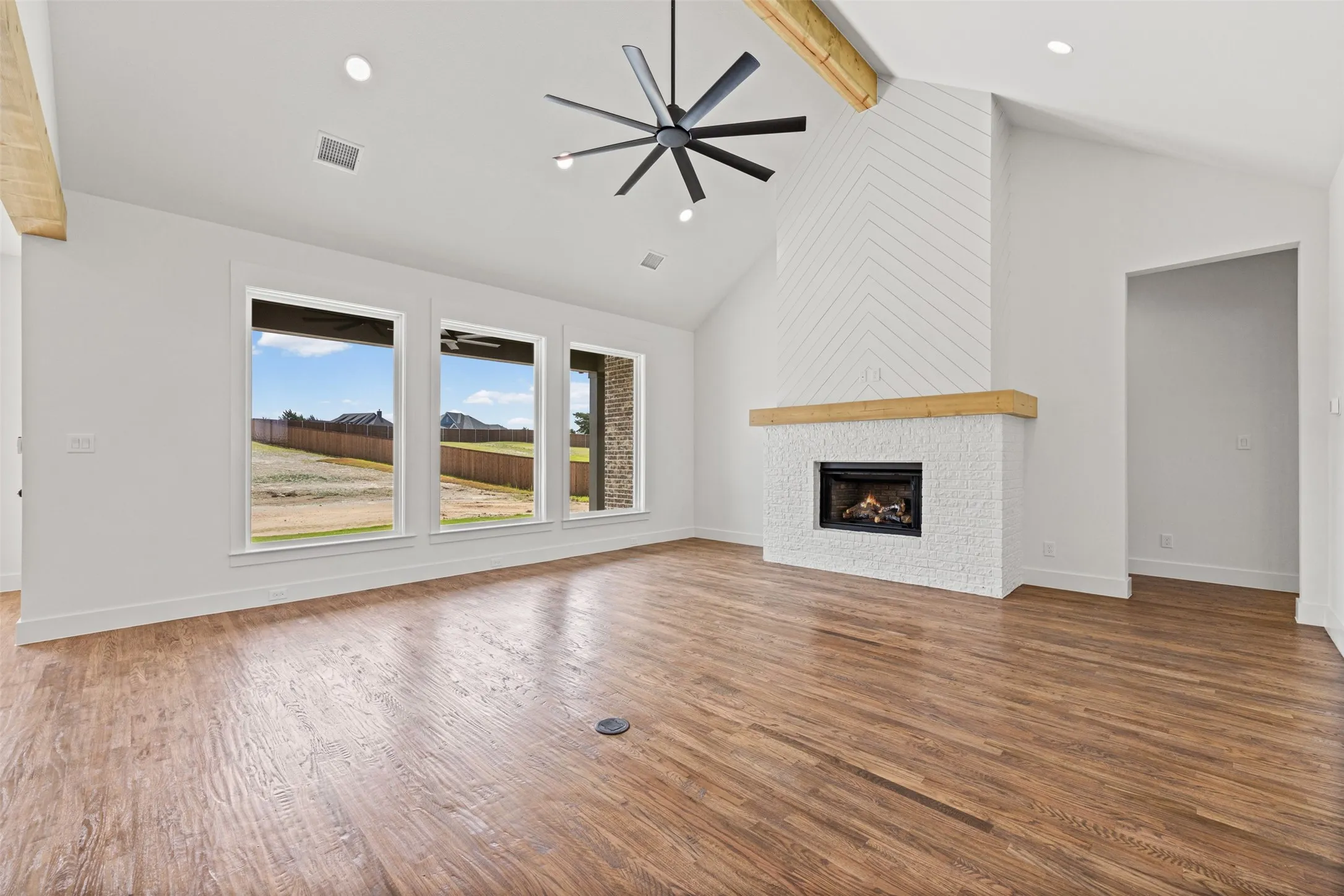 Single Family Residence For Sale in Ellis County , 1370 Carroll Moran Trail, Midlothian, Texas 76065, 4 Bedrooms, 3 Bathrooms, 2 Garage spaces, 2,502 Sqft, built in 2026, Price $685,000, mls#21326298, Real Estate Agent in Midlothian, Homes For Sale in Ellis county, Homes For Sale in Midlothian, Realtor in Midlothian Texas, Real Estate Brokerage Independent Realty Texas, Luminita Cordes Realtor