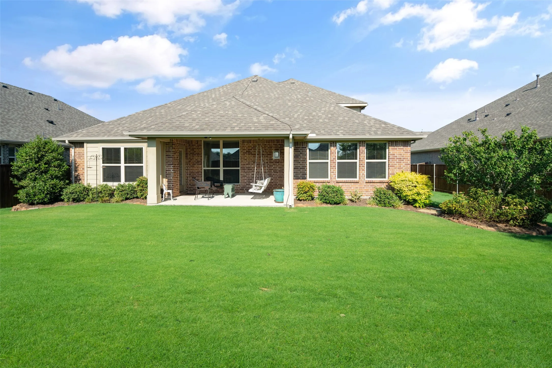 Single Family Residence For Sale in Collin County , 802 Providence, Wylie, Texas 75098, 4 Bedroom, 3 Bathroom, 2 Garage spaces, 3,084 Sqft, built in 2018, mls#21334756, Real Estate Agent in Wylie, Homes For Sale in Collin county, Homes For Sale in Wylie, Realtor in Wylie Texas, Real Estate Brokerage Independent Realty Texas, Luminita Cordes Realtor