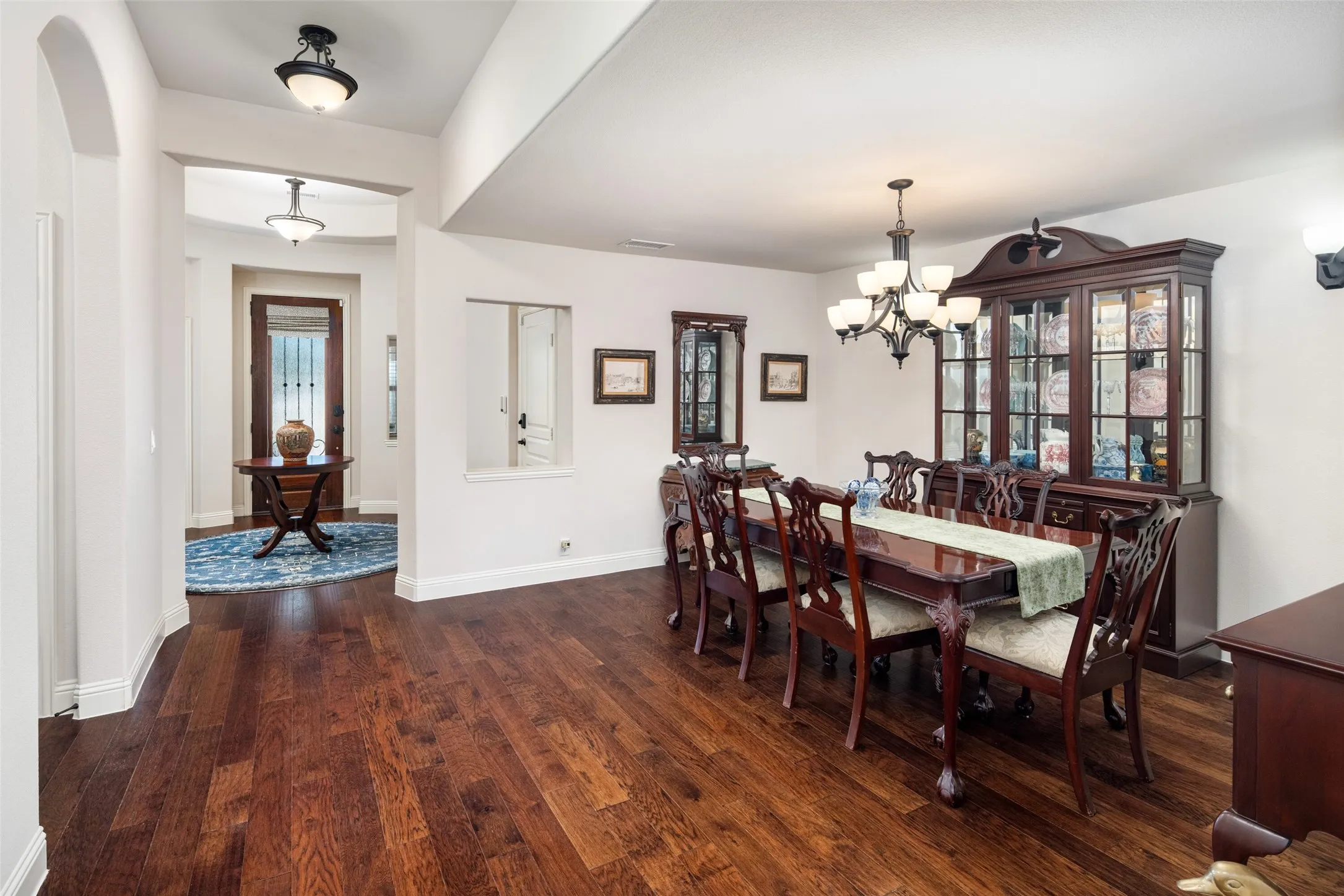 Single Family Residence For Sale in Collin County , 802 Providence, Wylie, Texas 75098, 4 Bedroom, 3 Bathroom, 2 Garage spaces, 3,084 Sqft, built in 2018, mls#21334756, Real Estate Agent in Wylie, Homes For Sale in Collin county, Homes For Sale in Wylie, Realtor in Wylie Texas, Real Estate Brokerage Independent Realty Texas, Luminita Cordes Realtor