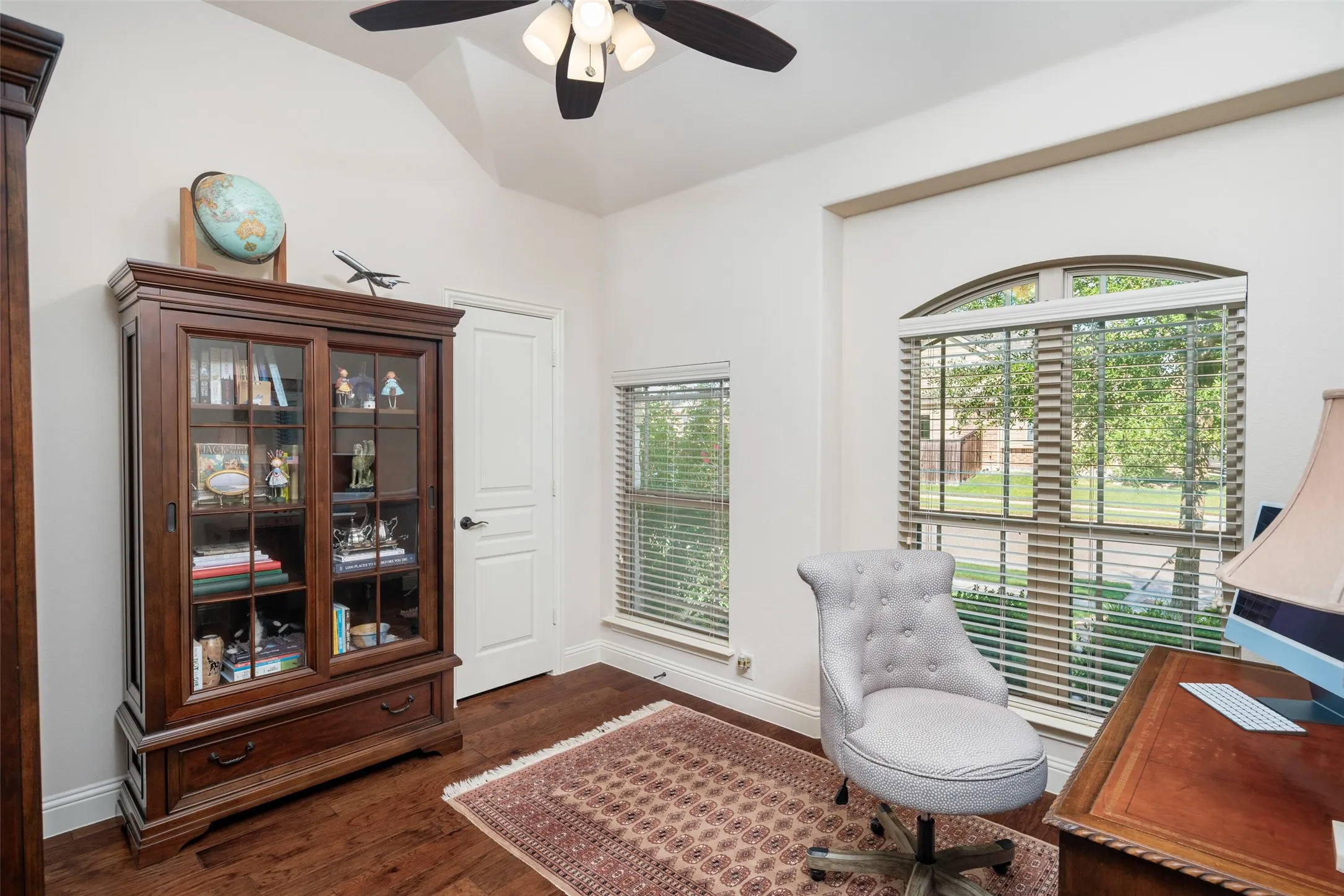 Single Family Residence For Sale in Collin County , 802 Providence, Wylie, Texas 75098, 4 Bedroom, 3 Bathroom, 2 Garage spaces, 3,084 Sqft, built in 2018, mls#21334756, Real Estate Agent in Wylie, Homes For Sale in Collin county, Homes For Sale in Wylie, Realtor in Wylie Texas, Real Estate Brokerage Independent Realty Texas, Luminita Cordes Realtor
