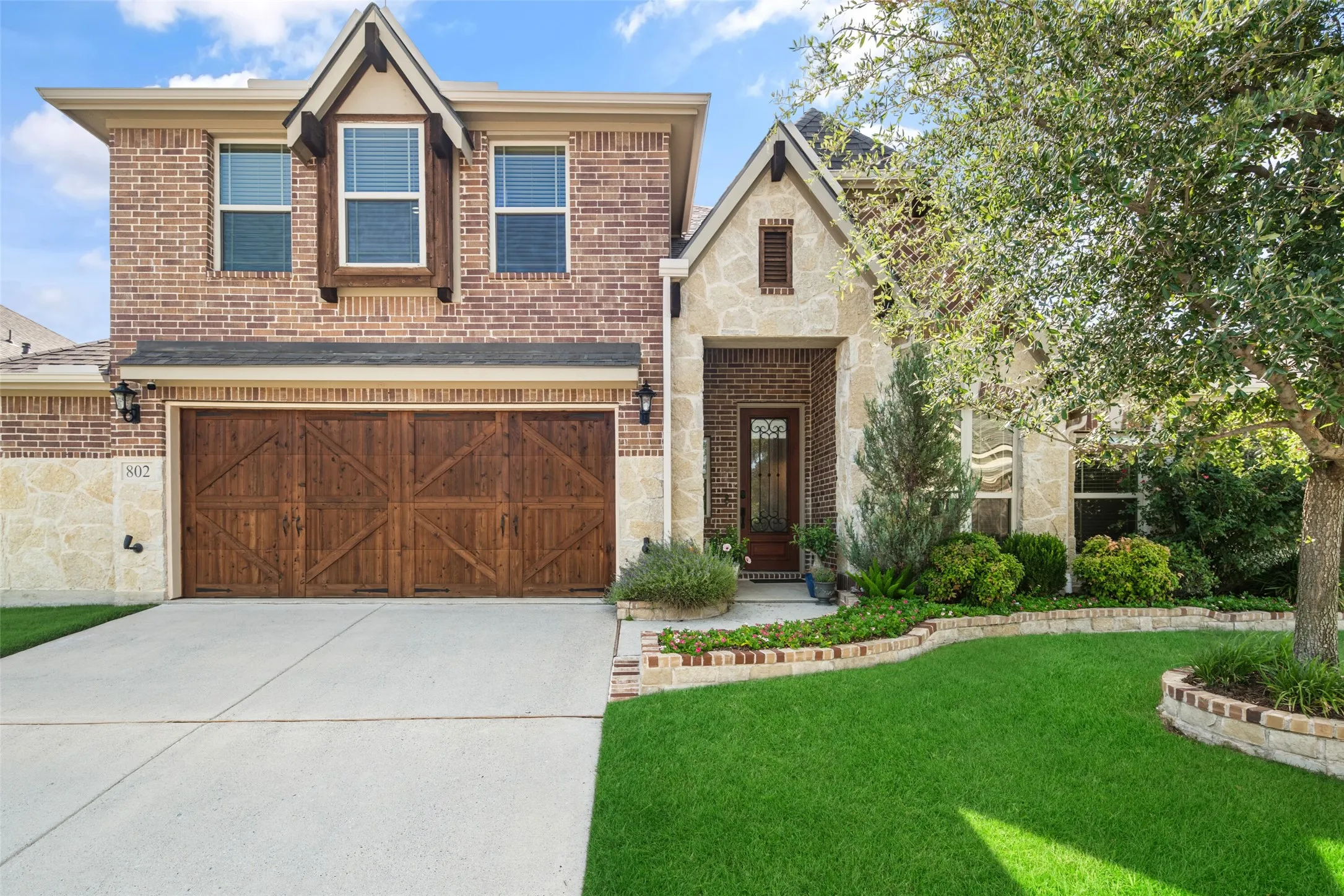 Single Family Residence For Sale in Collin County , 802 Providence, Wylie, Texas 75098, 4 Bedroom, 3 Bathroom, 2 Garage spaces, 3,084 Sqft, built in 2018, mls#21334756, Real Estate Agent in Wylie, Homes For Sale in Collin county, Homes For Sale in Wylie, Realtor in Wylie Texas, Real Estate Brokerage Independent Realty Texas, Luminita Cordes Realtor