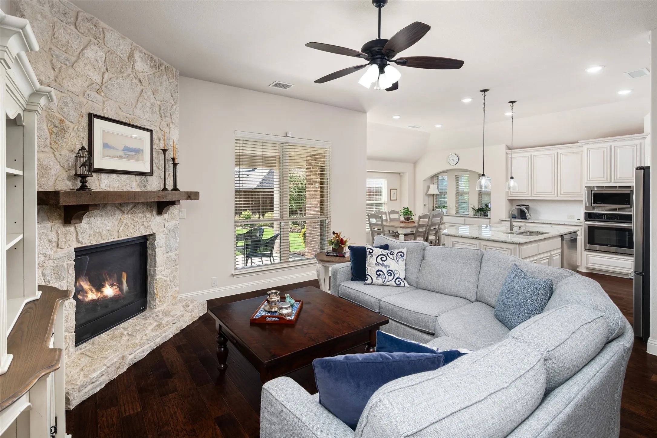 Single Family Residence For Sale in Collin County , 802 Providence, Wylie, Texas 75098, 4 Bedroom, 3 Bathroom, 2 Garage spaces, 3,084 Sqft, built in 2018, mls#21334756, Real Estate Agent in Wylie, Homes For Sale in Collin county, Homes For Sale in Wylie, Realtor in Wylie Texas, Real Estate Brokerage Independent Realty Texas, Luminita Cordes Realtor