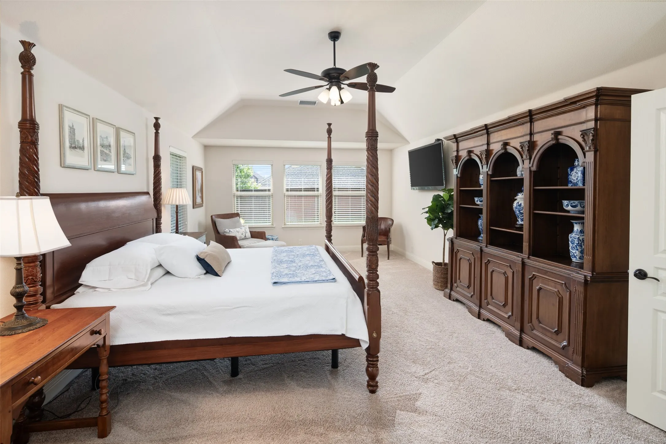 Single Family Residence For Sale in Collin County , 802 Providence, Wylie, Texas 75098, 4 Bedroom, 3 Bathroom, 2 Garage spaces, 3,084 Sqft, built in 2018, mls#21334756, Real Estate Agent in Wylie, Homes For Sale in Collin county, Homes For Sale in Wylie, Realtor in Wylie Texas, Real Estate Brokerage Independent Realty Texas, Luminita Cordes Realtor