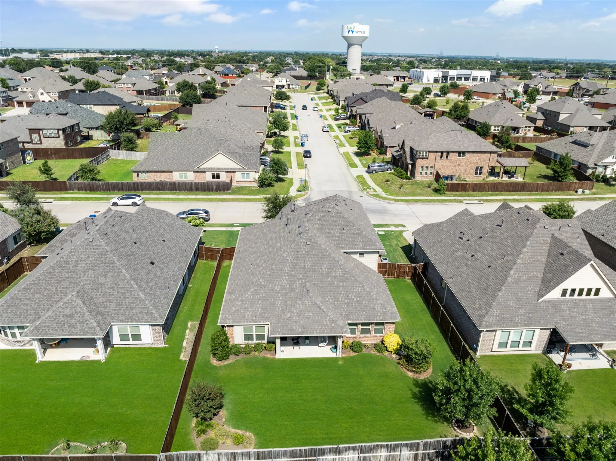 Single Family Residence For Sale in Collin County , 802 Providence, Wylie, Texas 75098, 4 Bedroom, 3 Bathroom, 2 Garage spaces, 3,084 Sqft, built in 2018, mls#21334756, Real Estate Agent in Wylie, Homes For Sale in Collin county, Homes For Sale in Wylie, Realtor in Wylie Texas, Real Estate Brokerage Independent Realty Texas, Luminita Cordes Realtor