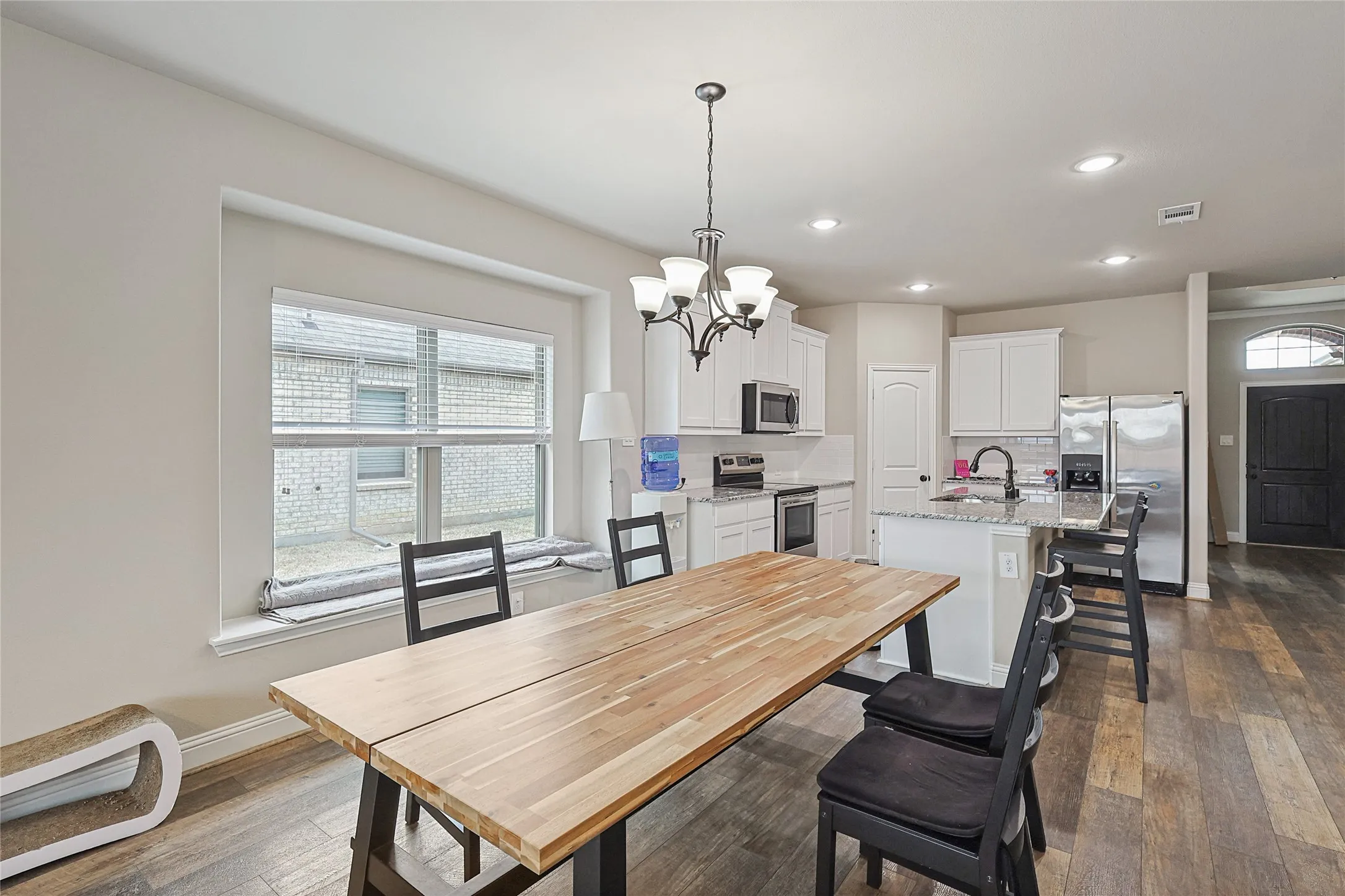 Single Family Residence For Rent in Rockwall County , 537 Oleander Drive, Royse City, Texas 75189, 3 Bedroom, 2 Bathroom, 3 Garage spaces, 1,883 Sqft, built in 2021, mls#21333044, Real Estate Agent in Royse City, Homes For Rent in Rockwall county, Homes For Rent in Royse City, Realtor in Royse City Texas, Real Estate Brokerage Independent Realty Texas, Luminita Cordes Realtor
