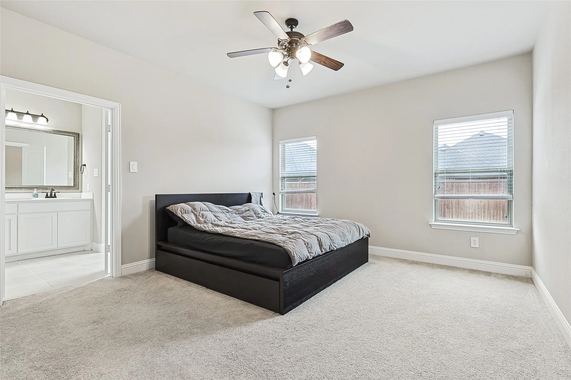 Single Family Residence For Rent in Rockwall County , 537 Oleander Drive, Royse City, Texas 75189, 3 Bedroom, 2 Bathroom, 3 Garage spaces, 1,883 Sqft, built in 2021, mls#21333044, Real Estate Agent in Royse City, Homes For Rent in Rockwall county, Homes For Rent in Royse City, Realtor in Royse City Texas, Real Estate Brokerage Independent Realty Texas, Luminita Cordes Realtor