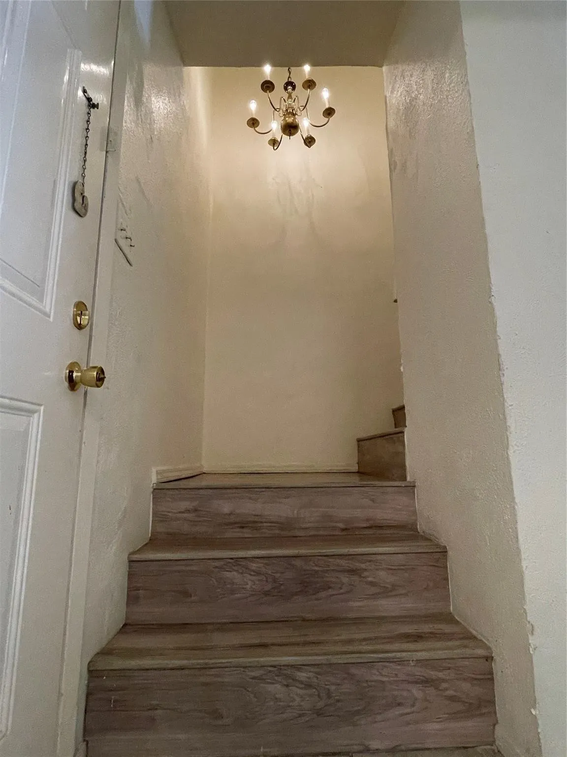 Condominium For Rent in Dallas County , 2313 Trellis Place, Richardson, Texas 75081, 3 Bedrooms, 3 Bathrooms, Garage spaces, 1,314 Sqft, built in 1973, Price $2,000, mls#21335713, Real Estate Agent in Richardson, Homes For Rent in Dallas county, Homes For Rent in Richardson, Realtor in Richardson Texas, Real Estate Brokerage Independent Realty Texas, Luminita Cordes Realtor