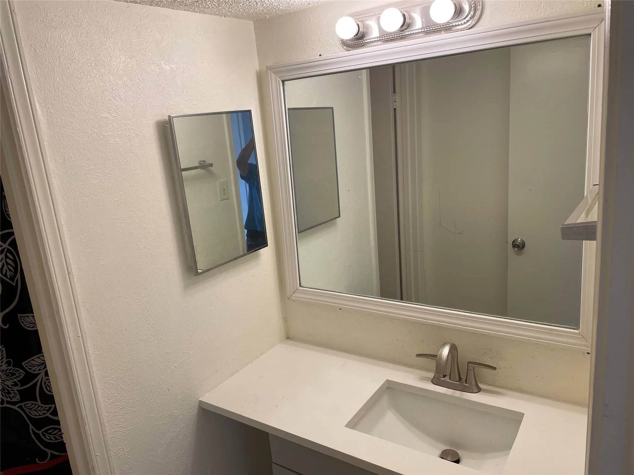 Condominium For Rent in Dallas County , 2313 Trellis Place, Richardson, Texas 75081, 3 Bedrooms, 3 Bathrooms, Garage spaces, 1,314 Sqft, built in 1973, Price $2,000, mls#21335713, Real Estate Agent in Richardson, Homes For Rent in Dallas county, Homes For Rent in Richardson, Realtor in Richardson Texas, Real Estate Brokerage Independent Realty Texas, Luminita Cordes Realtor