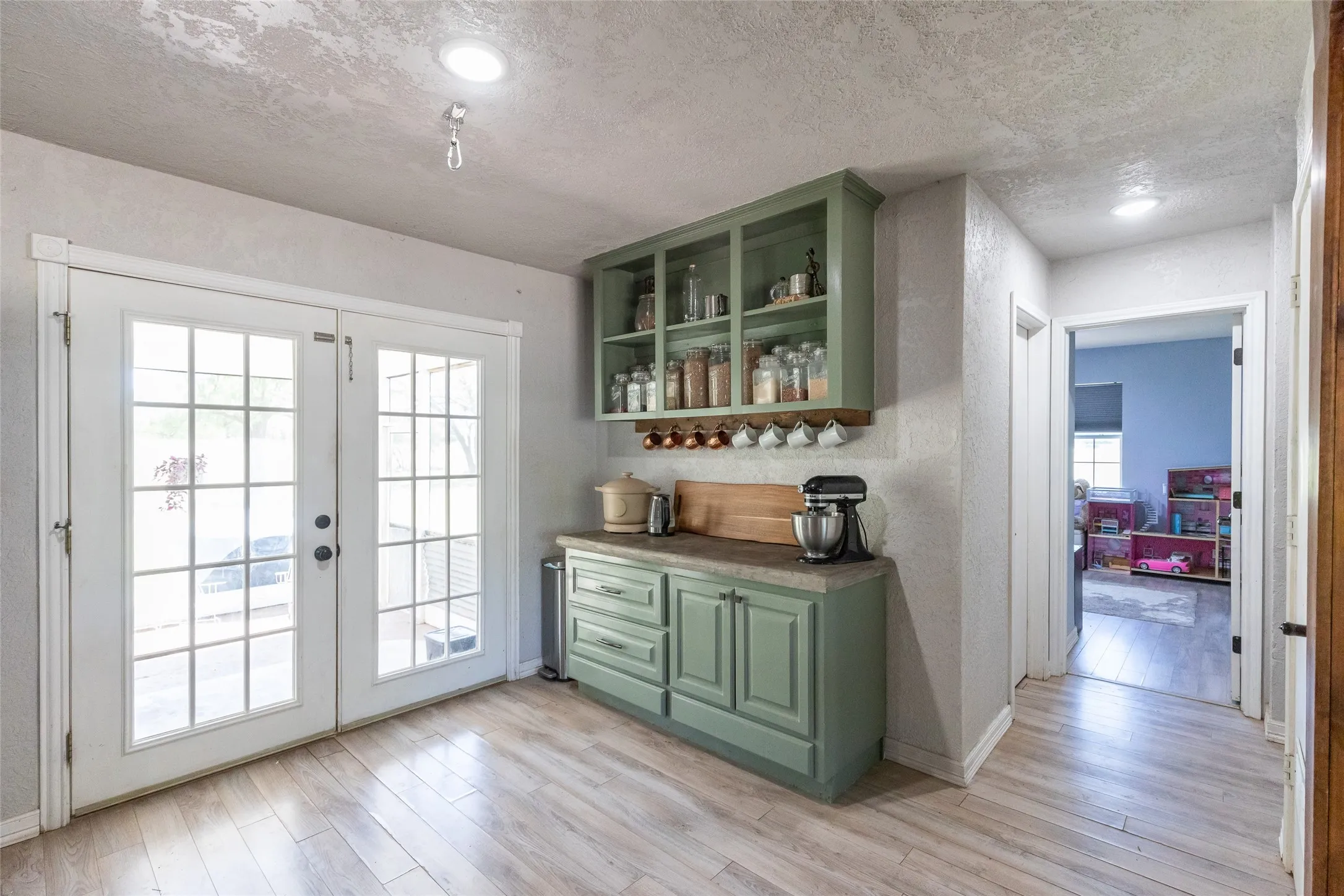 Business For Sale in Shackelford County , 1053 County Road 155, Abilene, Texas 79601, 0, 0, Garage spaces, 0 Sqft, built in 1976, mls#21332857, Real Estate Agent in Abilene, Homes For Sale in Shackelford county, Homes For Sale in Abilene, Realtor in Abilene Texas, Real Estate Brokerage Independent Realty Texas, Luminita Cordes Realtor