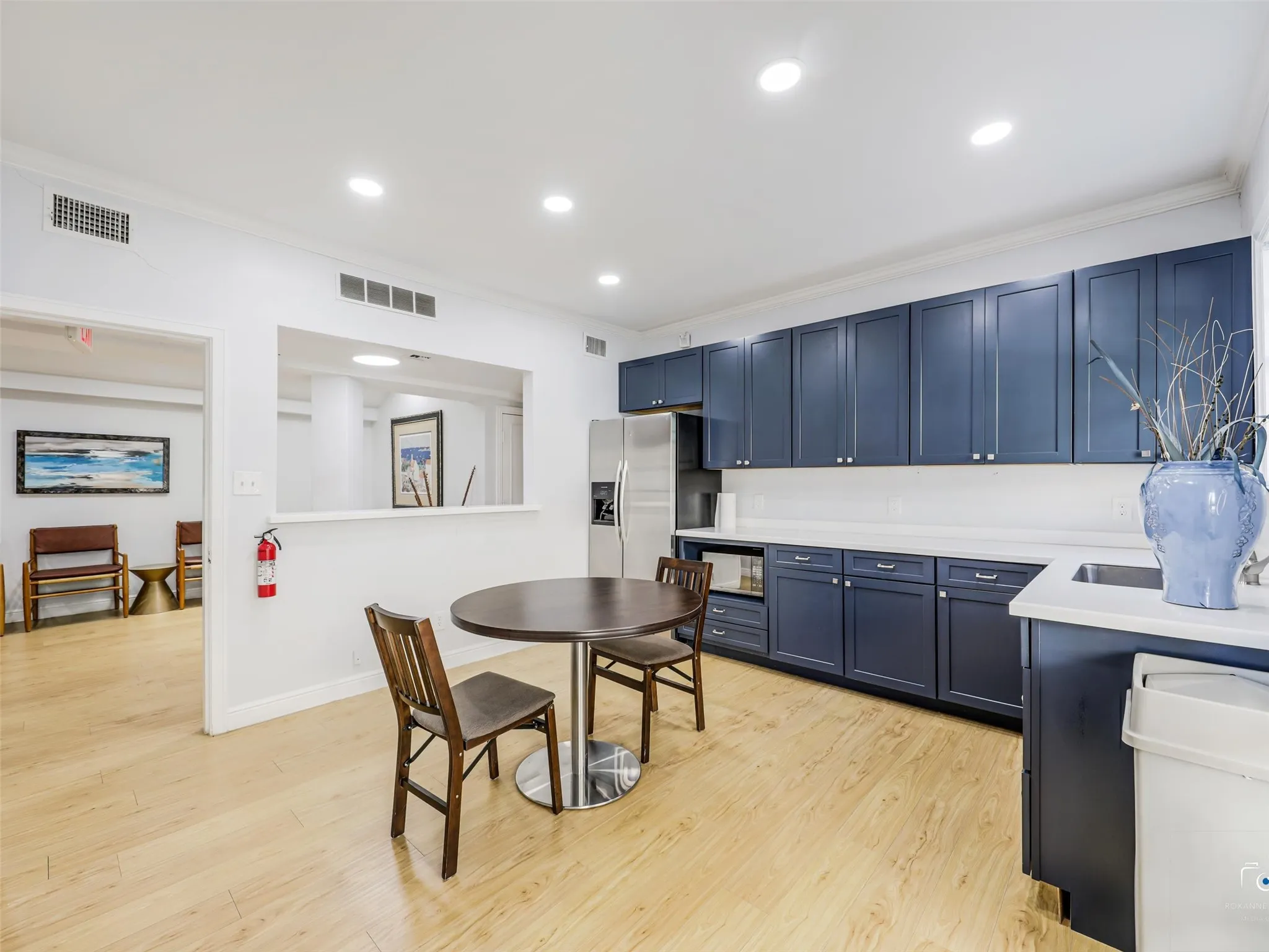 The kitchen is open to the lobby area.