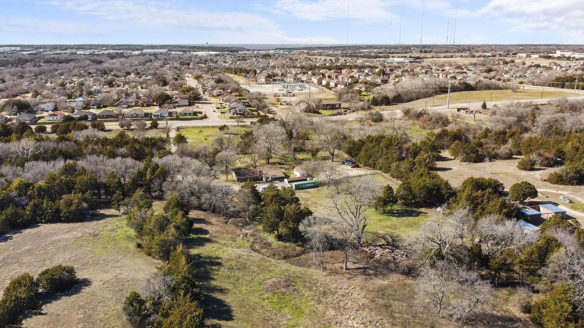 Single Family Residence For Sale in Dallas County , 1006 S Clark Road, Cedar Hill, Texas 75104, 3 Bedroom, 2 Bathroom, 2 Garage spaces, 1,500 Sqft, built in 1973, mls#21335738, Real Estate Agent in Cedar Hill, Homes For Sale in Dallas county, Homes For Sale in Cedar Hill, Realtor in Cedar Hill Texas, Real Estate Brokerage Independent Realty Texas, Luminita Cordes Realtor