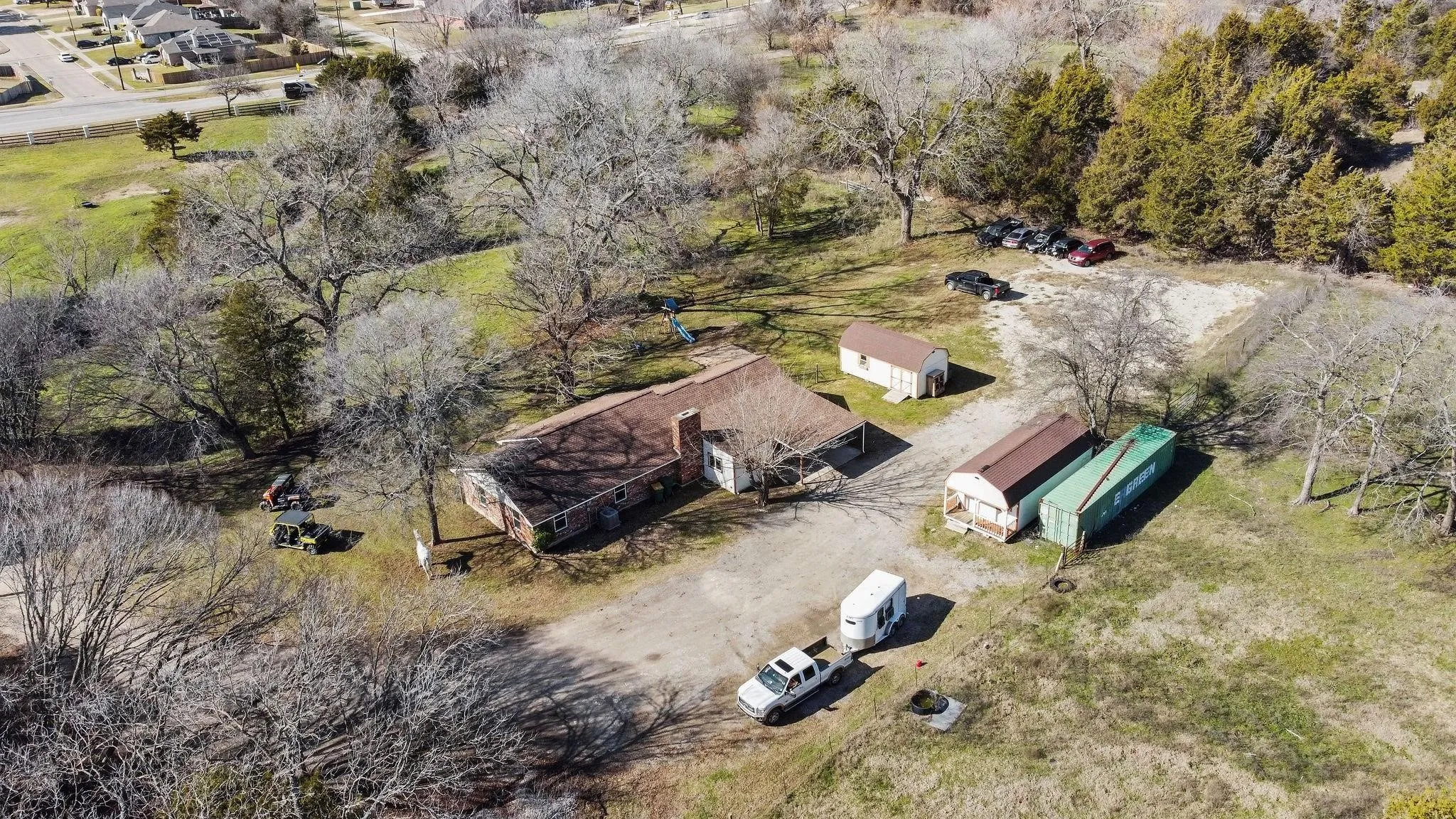 Single Family Residence For Sale in Dallas County , 1006 S Clark Road, Cedar Hill, Texas 75104, 3 Bedroom, 2 Bathroom, 2 Garage spaces, 1,500 Sqft, built in 1973, mls#21335738, Real Estate Agent in Cedar Hill, Homes For Sale in Dallas county, Homes For Sale in Cedar Hill, Realtor in Cedar Hill Texas, Real Estate Brokerage Independent Realty Texas, Luminita Cordes Realtor