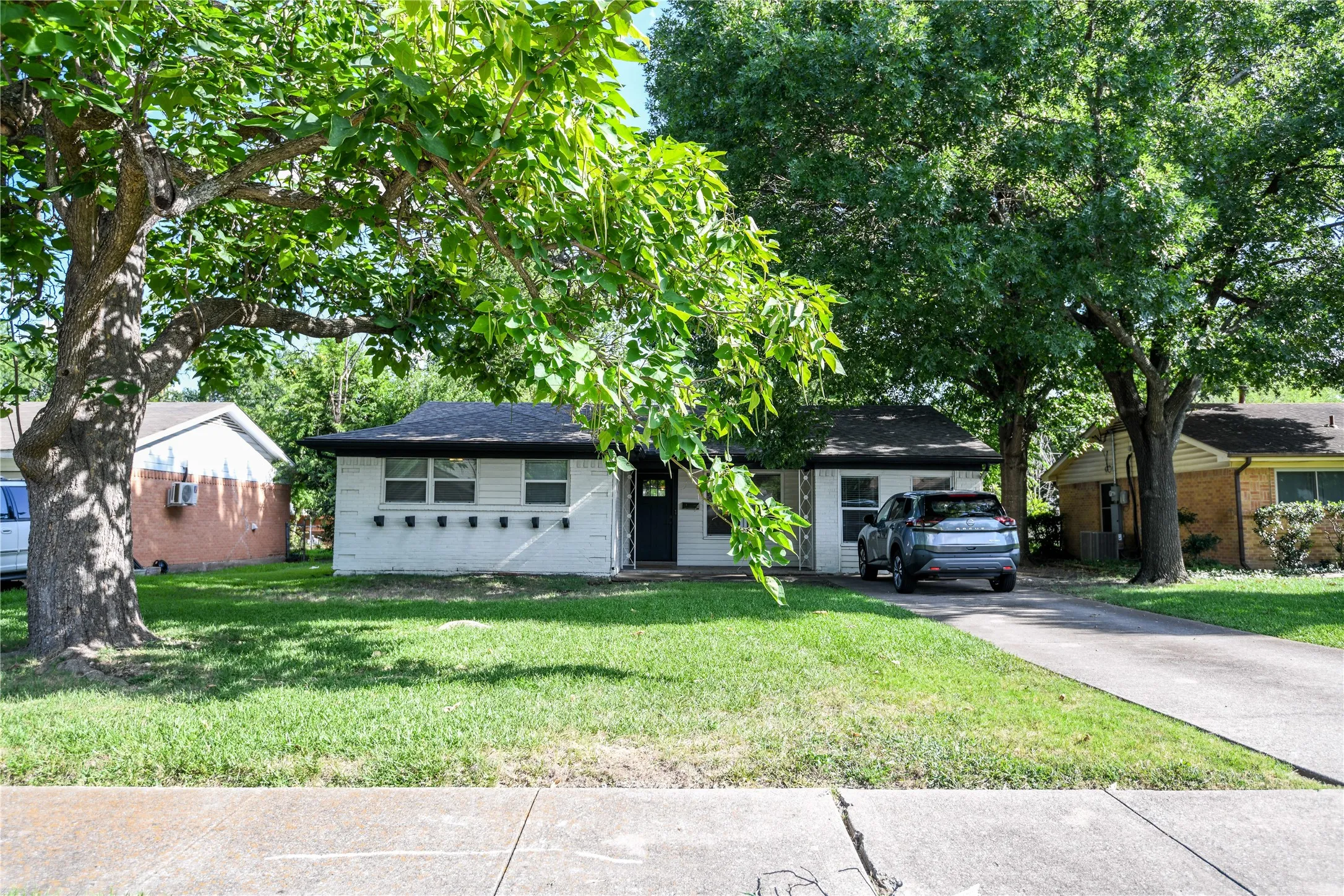 Single Family Residence For Sale in Dallas County , 608 Terrace Drive, Richardson, Texas 75081, 3 Bedroom, 2 Bathroom, Garage spaces, 1,390 Sqft, built in 1960, mls#21335743, Real Estate Agent in Richardson, Homes For Sale in Dallas county, Homes For Sale in Richardson, Realtor in Richardson Texas, Real Estate Brokerage Independent Realty Texas, Luminita Cordes Realtor