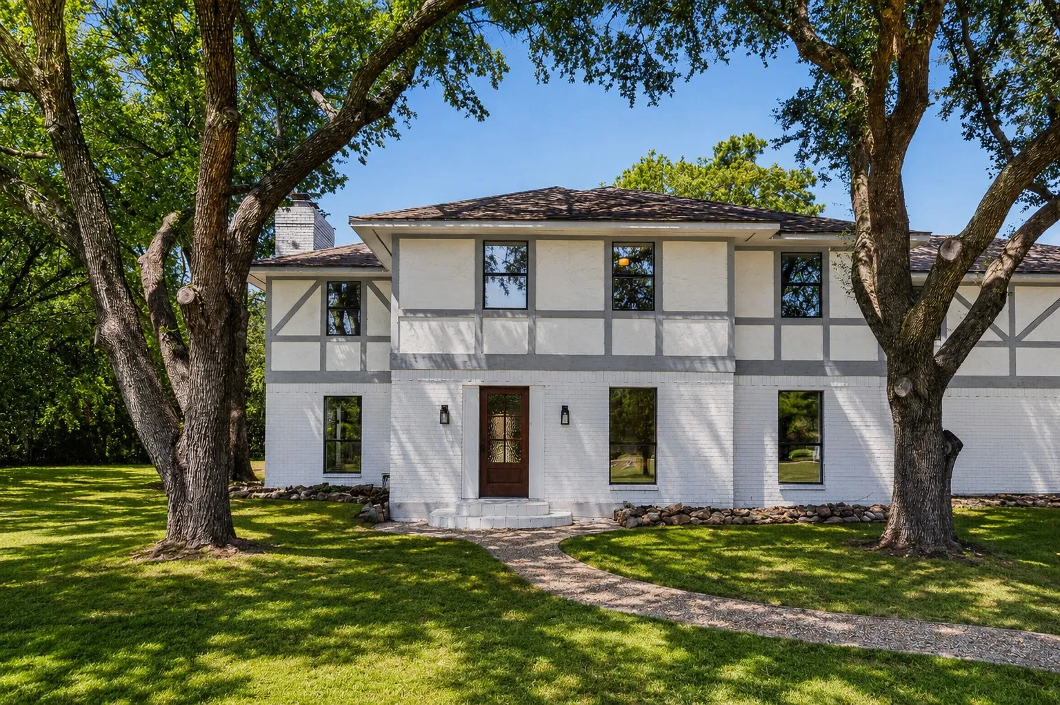 Single Family Residence For Rent in Denton County , 5049 Golden Circle, Denton, Texas 76208, 4 Bedroom, 4 Bathroom, 4 Garage spaces, 3,640 Sqft, built in 1977, mls#21335757, Real Estate Agent in Denton, Homes For Rent in Denton county, Homes For Rent in Denton, Realtor in Denton Texas, Real Estate Brokerage Independent Realty Texas, Luminita Cordes Realtor