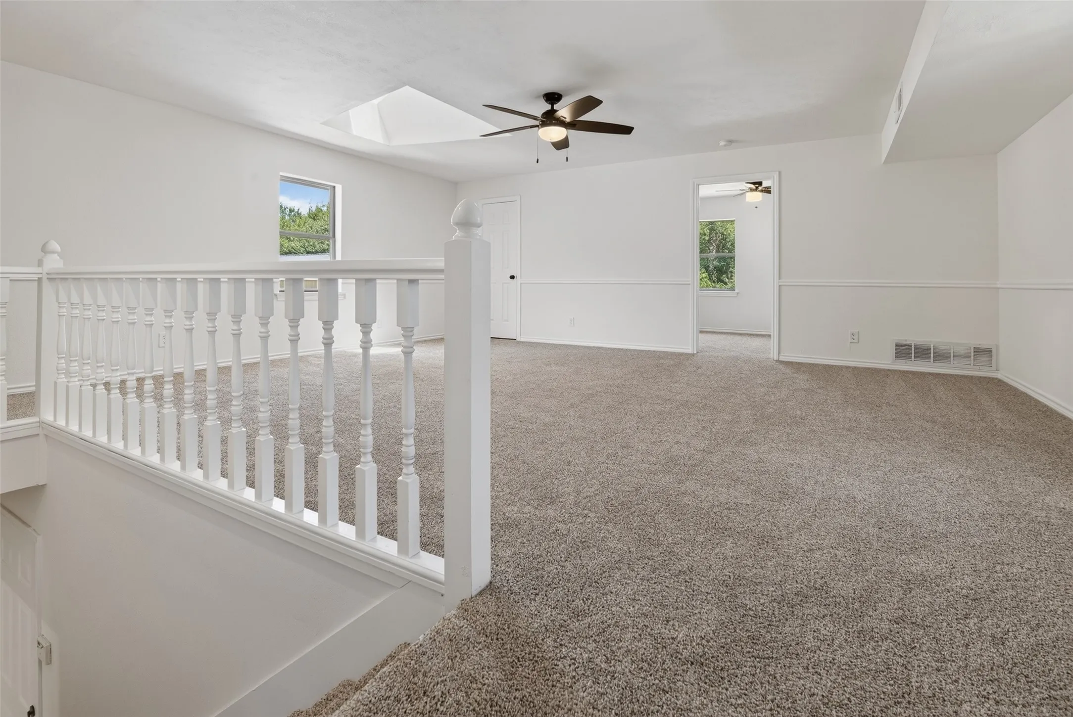 Single Family Residence For Rent in Denton County , 5049 Golden Circle, Denton, Texas 76208, 4 Bedroom, 4 Bathroom, 4 Garage spaces, 3,640 Sqft, built in 1977, mls#21335757, Real Estate Agent in Denton, Homes For Rent in Denton county, Homes For Rent in Denton, Realtor in Denton Texas, Real Estate Brokerage Independent Realty Texas, Luminita Cordes Realtor
