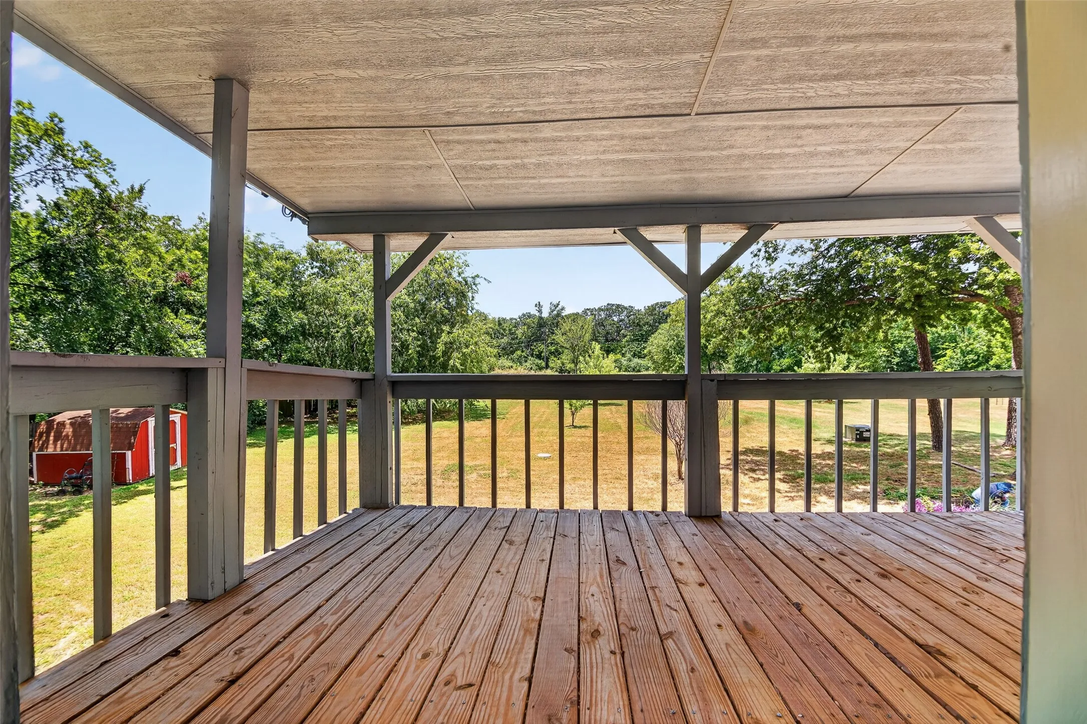 Single Family Residence For Rent in Denton County , 5049 Golden Circle, Denton, Texas 76208, 4 Bedroom, 4 Bathroom, 4 Garage spaces, 3,640 Sqft, built in 1977, mls#21335757, Real Estate Agent in Denton, Homes For Rent in Denton county, Homes For Rent in Denton, Realtor in Denton Texas, Real Estate Brokerage Independent Realty Texas, Luminita Cordes Realtor