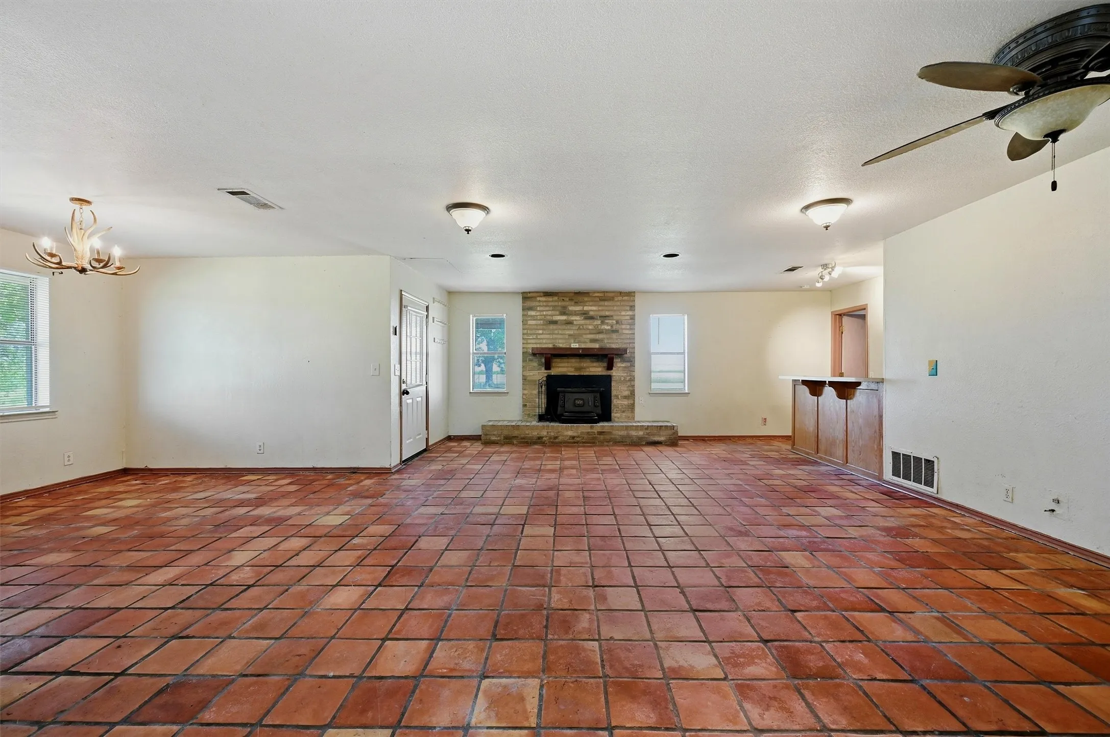 Unimproved Land For Sale in Fannin County , 976 County Road 4070, Ector, Texas 75439, 0, 0, Garage spaces, 0 Sqft, built in 1991, mls#21308189, Real Estate Agent in Ector, Homes For Sale in Fannin county, Homes For Sale in Ector, Realtor in Ector Texas, Real Estate Brokerage Independent Realty Texas, Luminita Cordes Realtor
