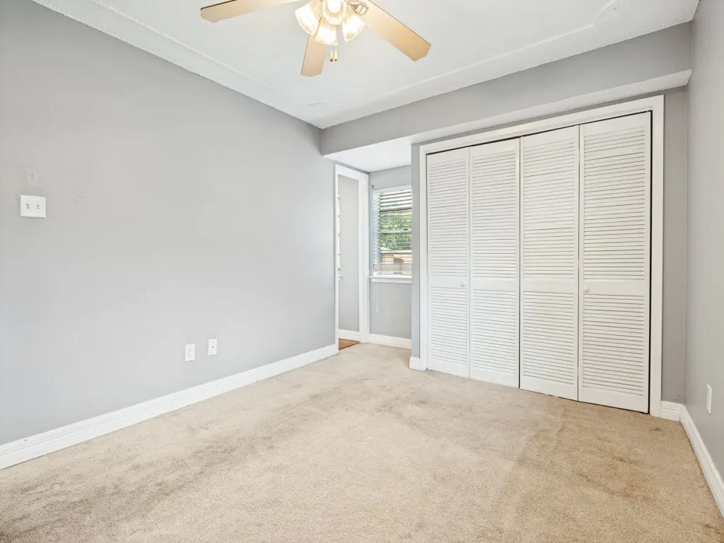 Single Family Residence For Sale in Dallas County , 3122 Cheyenne Street, Irving, Texas 75062, 3 Bedroom, 2 Bathroom, 2 Garage spaces, 1,357 Sqft, built in 1968, mls#21329212, Real Estate Agent in Irving, Homes For Sale in Dallas county, Homes For Sale in Irving, Realtor in Irving Texas, Real Estate Brokerage Independent Realty Texas, Luminita Cordes Realtor