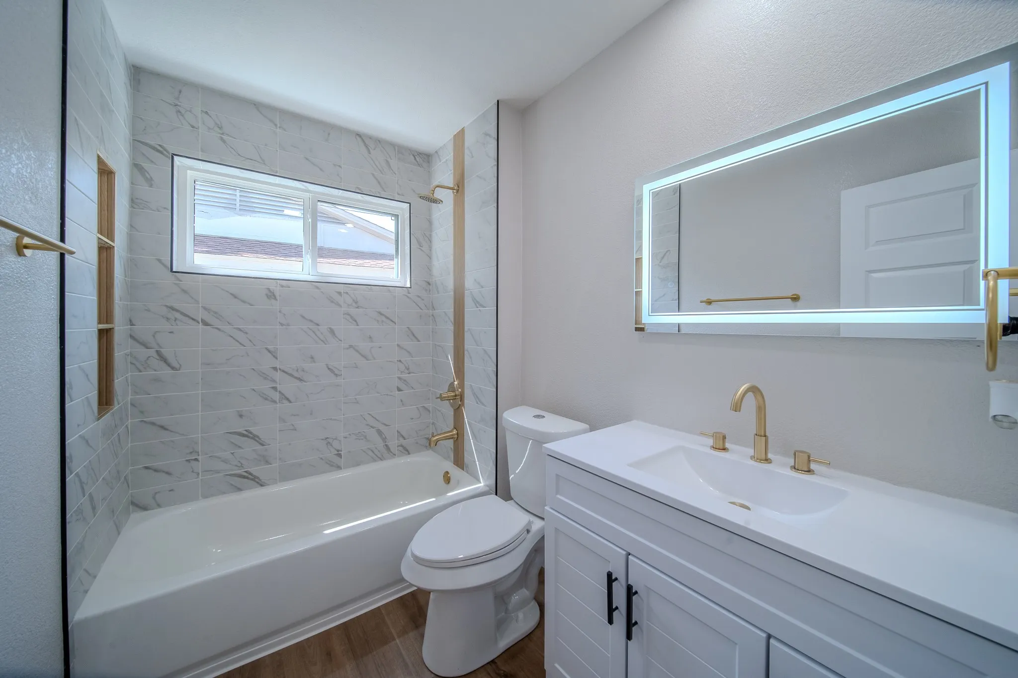 Single Family Residence For Sale in Dallas County , 2607 Eastridge Drive, Mesquite, Texas 75150, 3 Bedroom, 2 Bathroom, 2 Garage spaces, 1,424 Sqft, built in 1964, mls#21335764, Real Estate Agent in Mesquite, Homes For Sale in Dallas county, Homes For Sale in Mesquite, Realtor in Mesquite Texas, Real Estate Brokerage Independent Realty Texas, Luminita Cordes Realtor