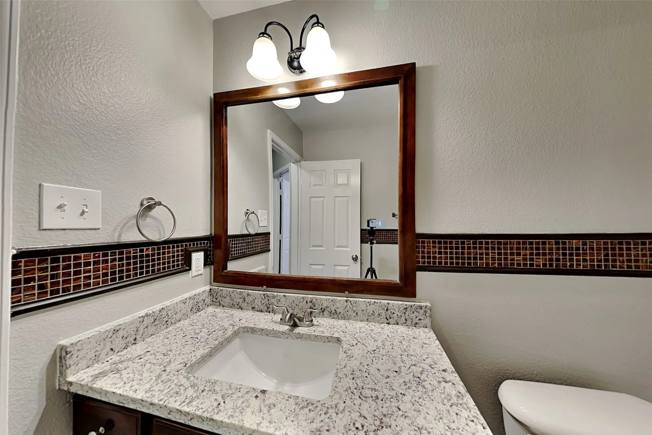 Single Family Residence For Rent in Tarrant County , 5800 Blue Ribbon Road, Fort Worth, Texas 76179, 3 Bedroom, 2 Bathroom, 2 Garage spaces, 2,034 Sqft, built in 2005, mls#21335780, Real Estate Agent in Fort Worth, Homes For Rent in Tarrant county, Homes For Rent in Fort Worth, Realtor in Fort Worth Texas, Real Estate Brokerage Independent Realty Texas, Luminita Cordes Realtor