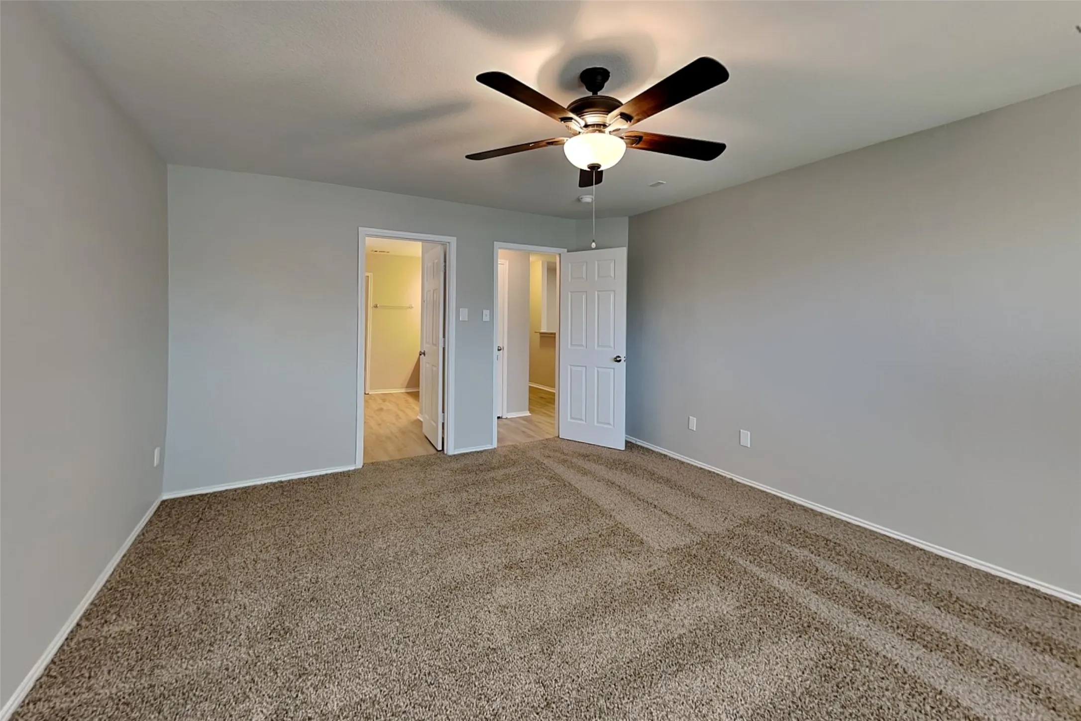 Single Family Residence For Rent in Tarrant County , 5800 Blue Ribbon Road, Fort Worth, Texas 76179, 3 Bedroom, 2 Bathroom, 2 Garage spaces, 2,034 Sqft, built in 2005, mls#21335780, Real Estate Agent in Fort Worth, Homes For Rent in Tarrant county, Homes For Rent in Fort Worth, Realtor in Fort Worth Texas, Real Estate Brokerage Independent Realty Texas, Luminita Cordes Realtor