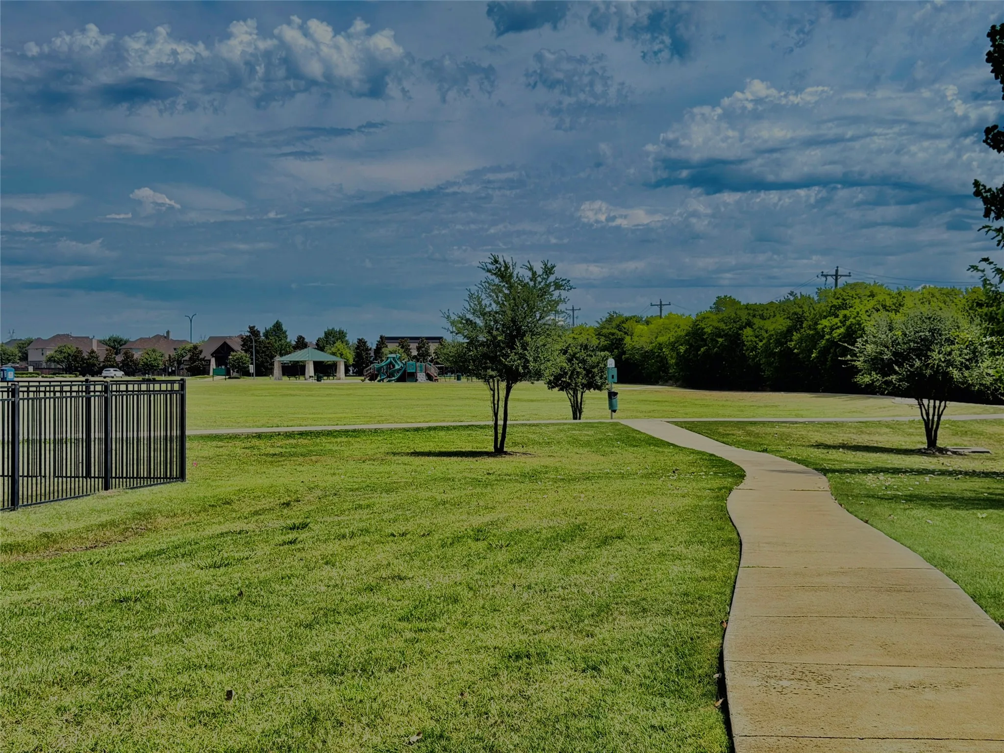 Single Family Residence For Rent in Tarrant County , 1701 Creosote Drive, Fort Worth, Texas 76177, 5 Bedroom, 3 Bathroom, 2 Garage spaces, 2,610 Sqft, built in 2016, mls#21335787, Real Estate Agent in Fort Worth, Homes For Rent in Tarrant county, Homes For Rent in Fort Worth, Realtor in Fort Worth Texas, Real Estate Brokerage Independent Realty Texas, Luminita Cordes Realtor
