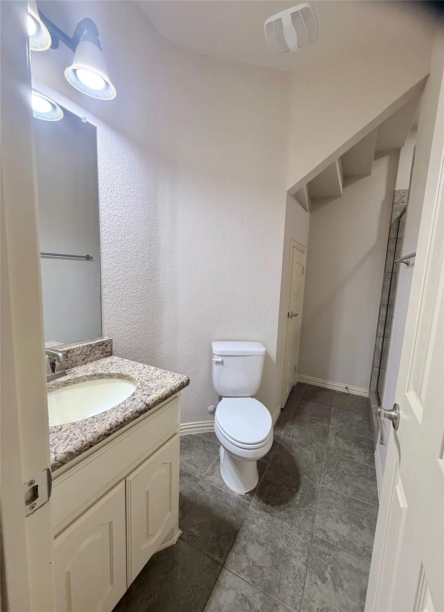 Single Family Residence For Rent in Tarrant County , 1701 Creosote Drive, Fort Worth, Texas 76177, 5 Bedroom, 3 Bathroom, 2 Garage spaces, 2,610 Sqft, built in 2016, mls#21335787, Real Estate Agent in Fort Worth, Homes For Rent in Tarrant county, Homes For Rent in Fort Worth, Realtor in Fort Worth Texas, Real Estate Brokerage Independent Realty Texas, Luminita Cordes Realtor
