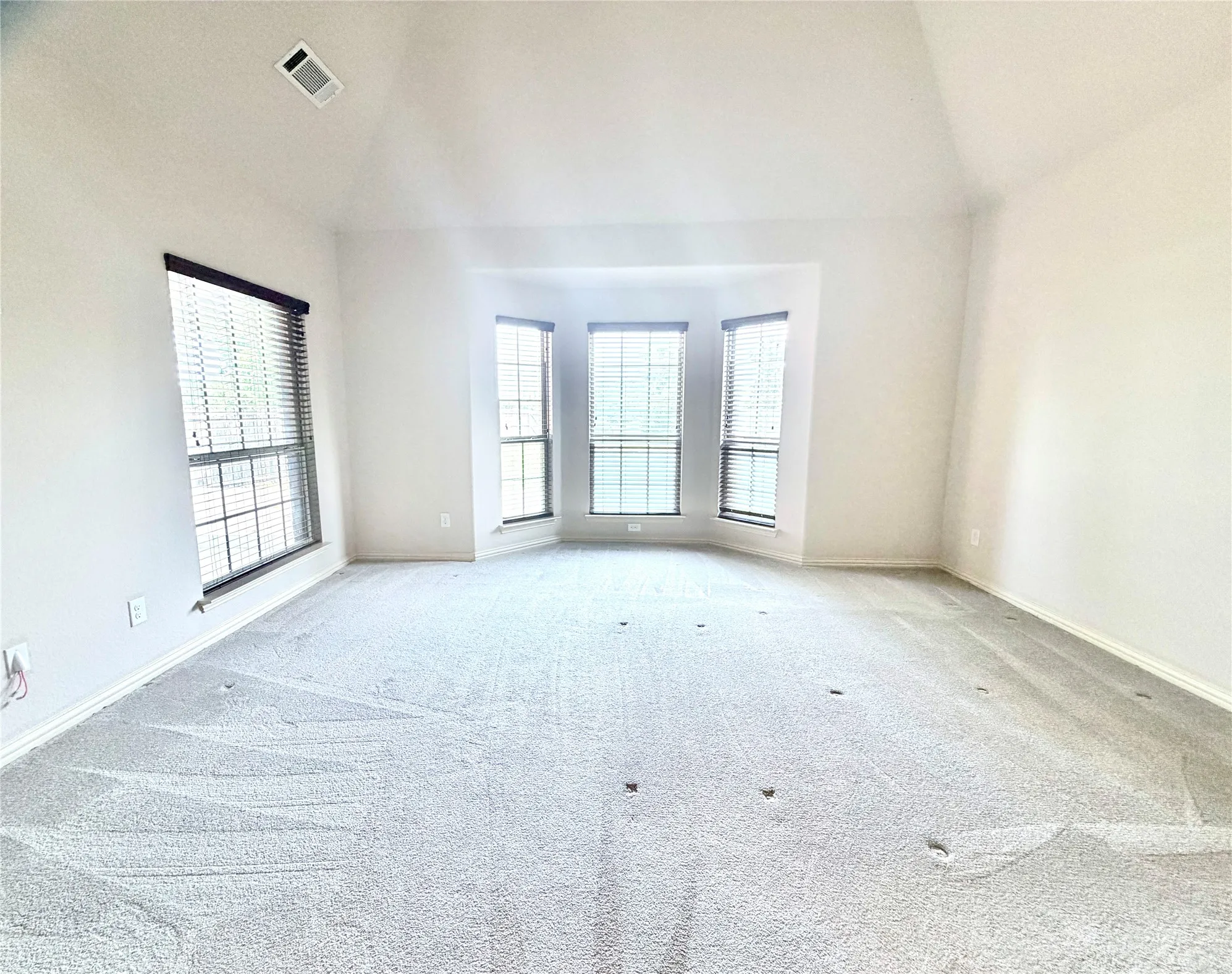 Single Family Residence For Rent in Tarrant County , 1701 Creosote Drive, Fort Worth, Texas 76177, 5 Bedroom, 3 Bathroom, 2 Garage spaces, 2,610 Sqft, built in 2016, mls#21335787, Real Estate Agent in Fort Worth, Homes For Rent in Tarrant county, Homes For Rent in Fort Worth, Realtor in Fort Worth Texas, Real Estate Brokerage Independent Realty Texas, Luminita Cordes Realtor