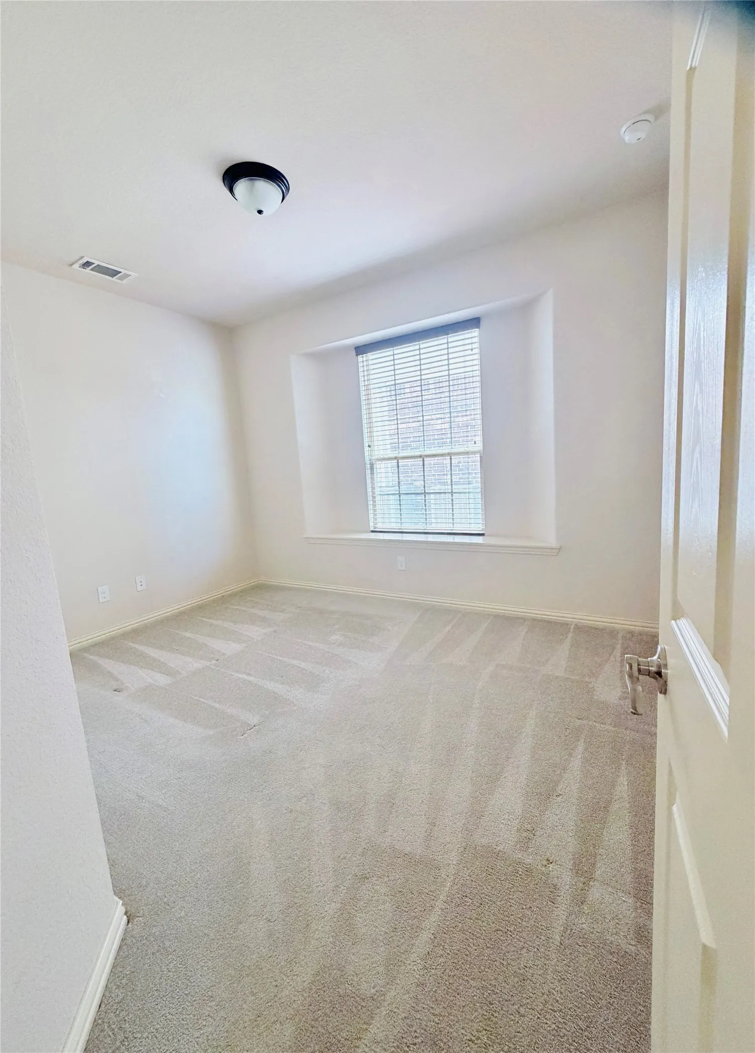Single Family Residence For Rent in Tarrant County , 1701 Creosote Drive, Fort Worth, Texas 76177, 5 Bedroom, 3 Bathroom, 2 Garage spaces, 2,610 Sqft, built in 2016, mls#21335787, Real Estate Agent in Fort Worth, Homes For Rent in Tarrant county, Homes For Rent in Fort Worth, Realtor in Fort Worth Texas, Real Estate Brokerage Independent Realty Texas, Luminita Cordes Realtor