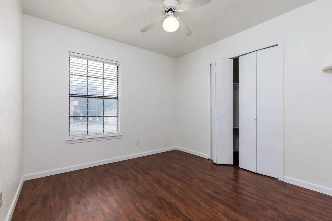 Single Family Residence For Rent in Collin County , 33 Crockett Court, Allen, Texas 75002, 3 Bedroom, 2 Bathroom, 1 Garage spaces, 1,280 Sqft, built in 1984, mls#21321463, Real Estate Agent in Allen, Homes For Rent in Collin county, Homes For Rent in Allen, Realtor in Allen Texas, Real Estate Brokerage Independent Realty Texas, Luminita Cordes Realtor